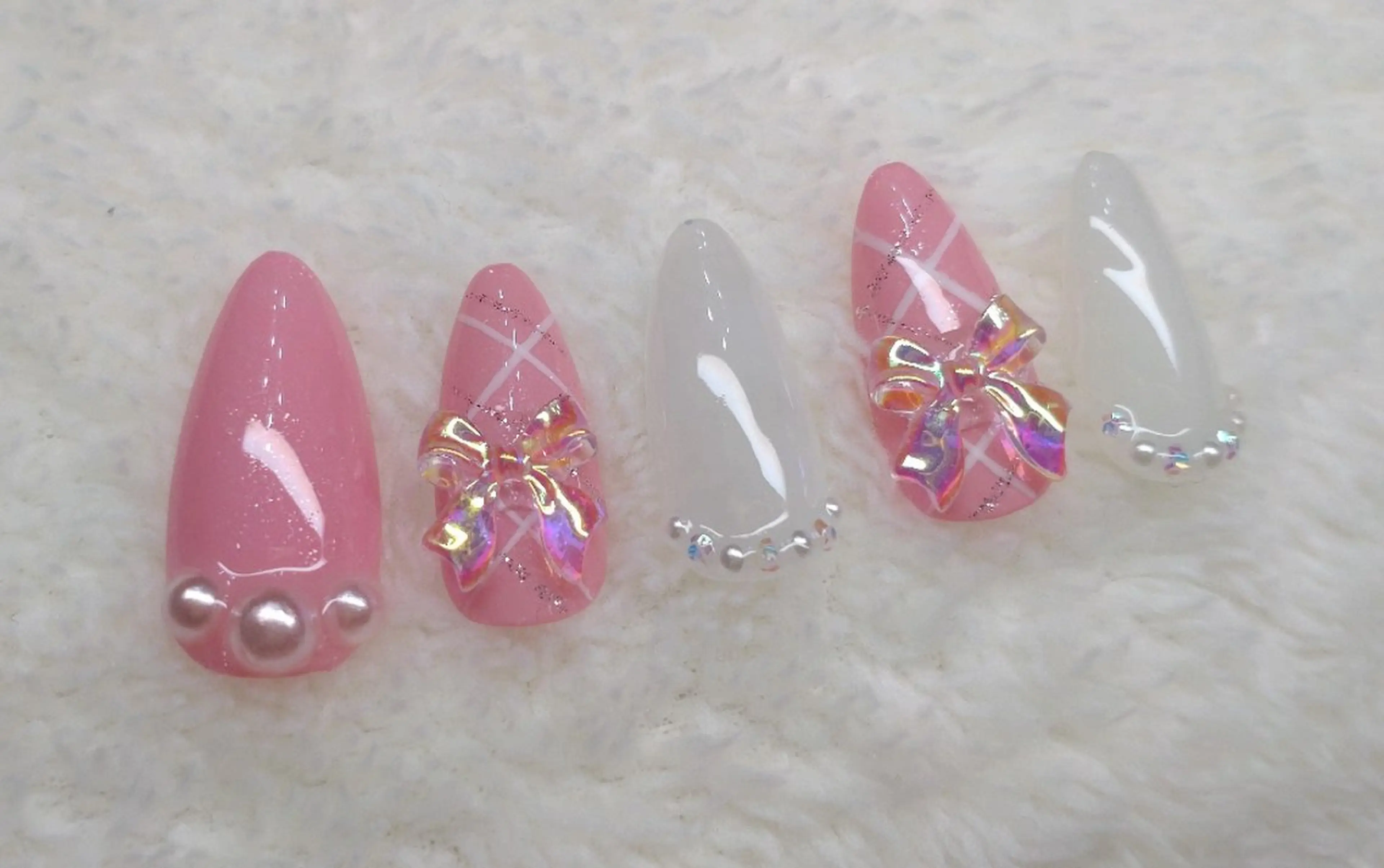 ネイル Nailsalon Latteのネイルデザイン