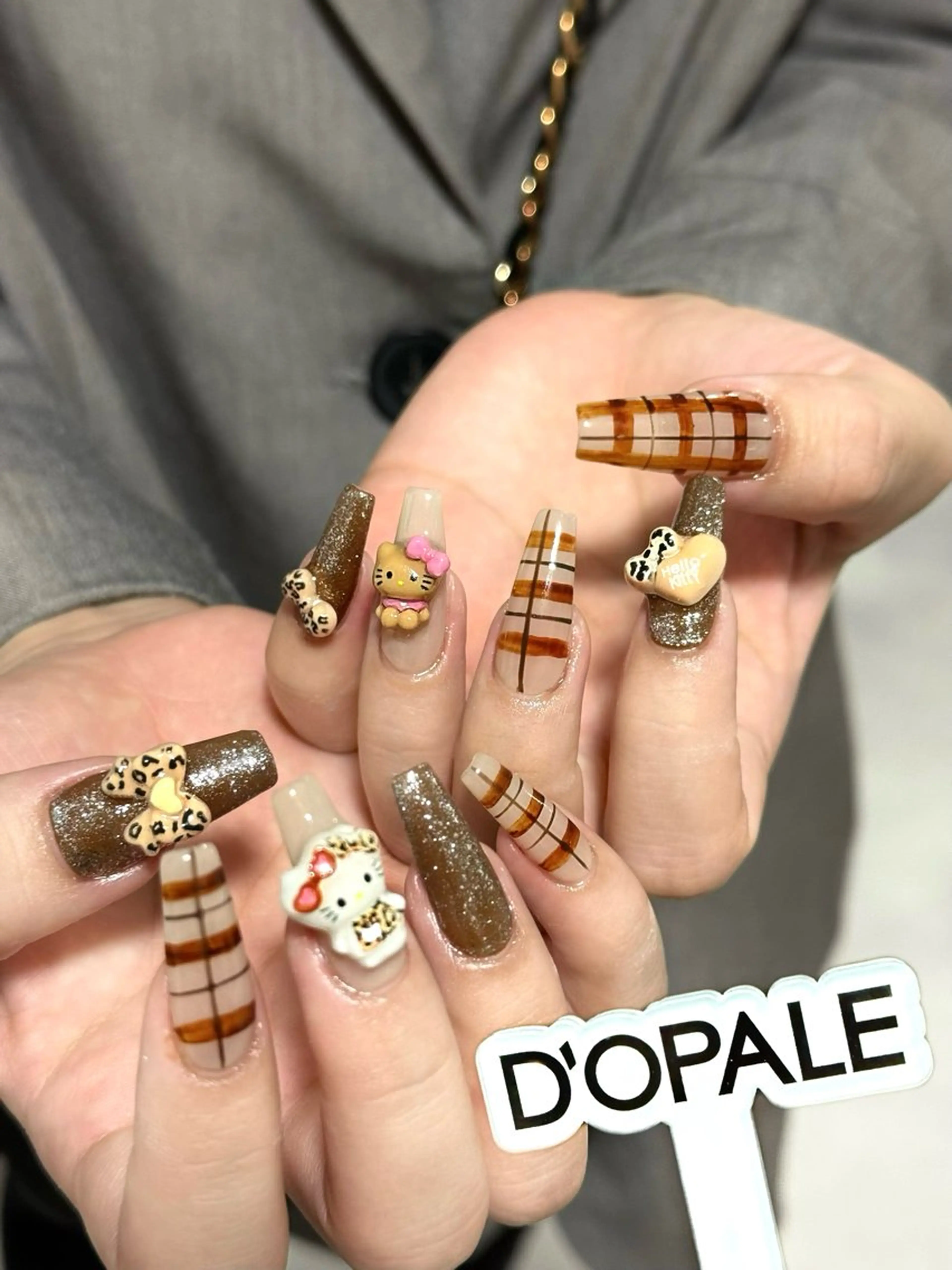 ネイル ハンドネイル DOPALE 上野店サロンのネイルデザイン