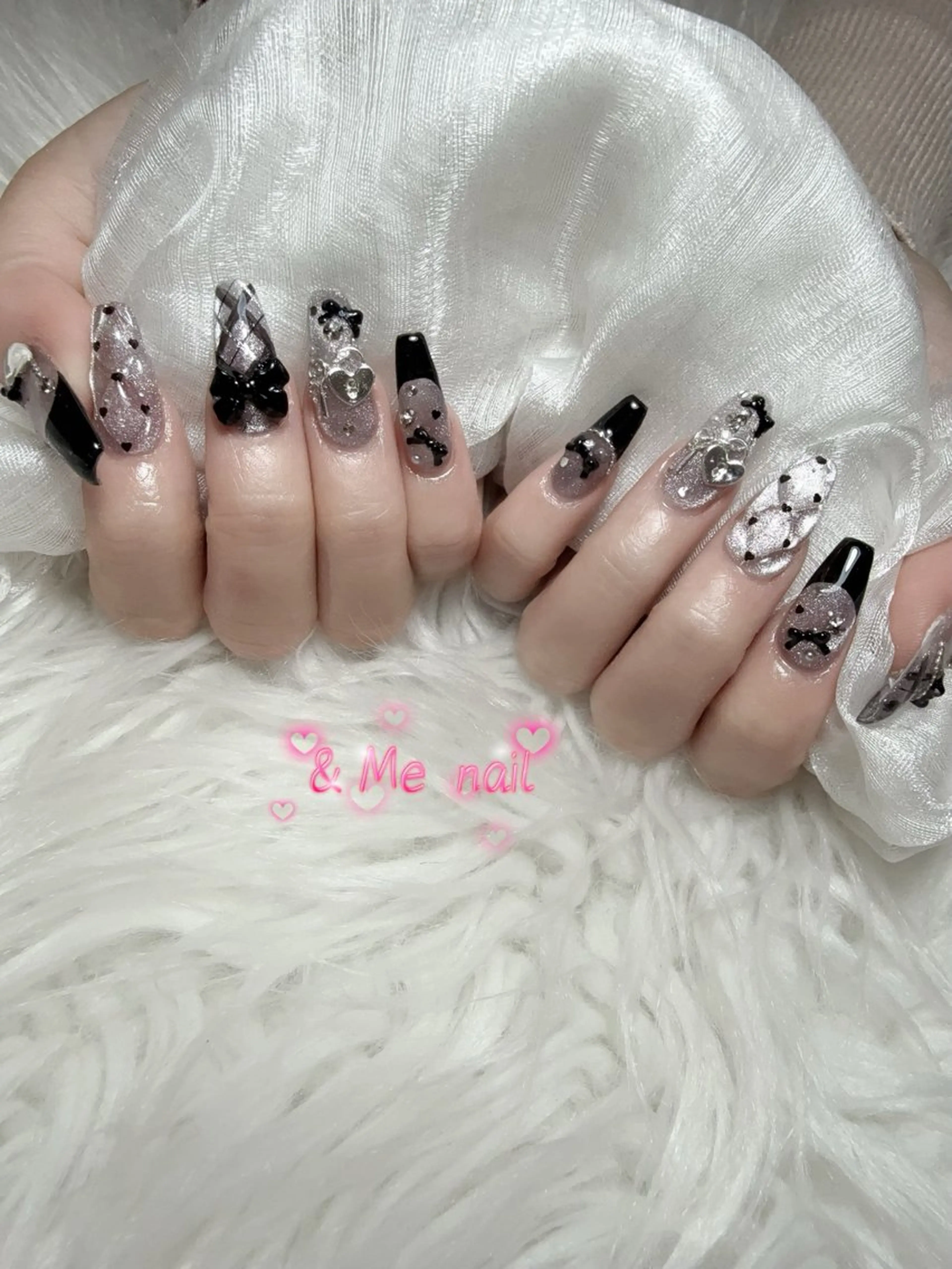 ネイル ハンドネイル &ME タカのネイルデザイン