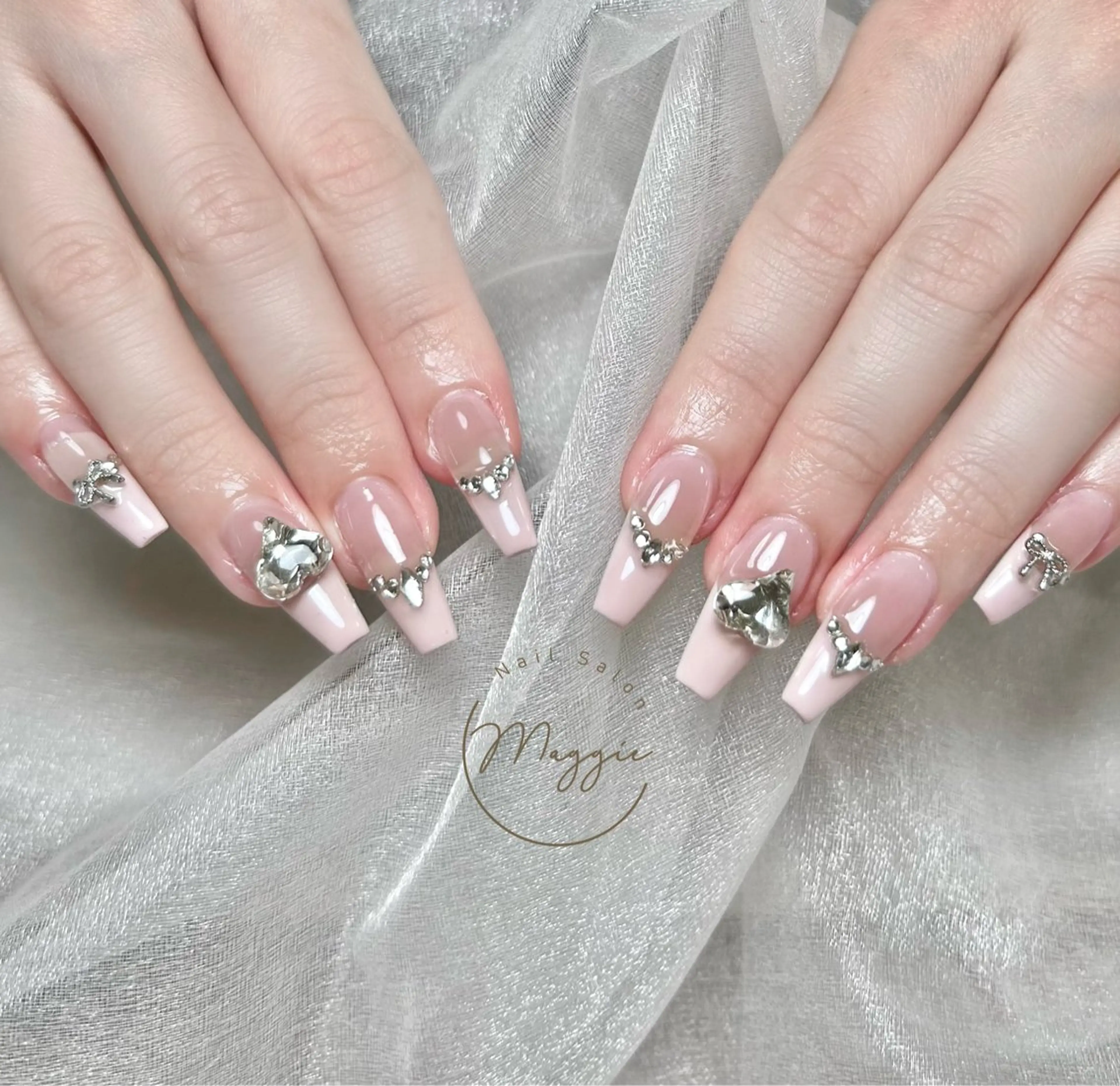 ネイル ハンドネイル Maggie Nail🦩のネイルデザイン