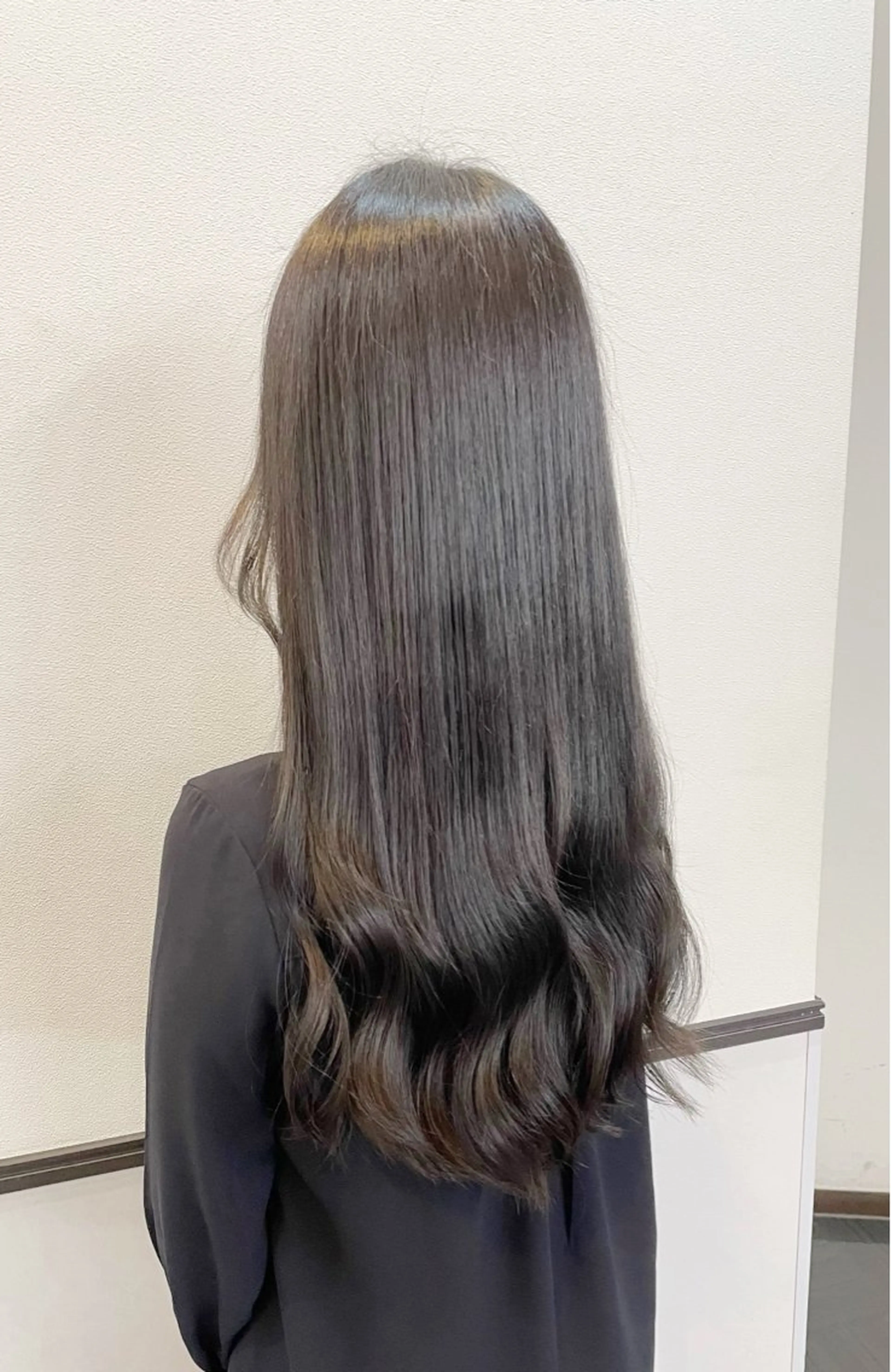 カラー カット ヘアカラー トリートメント eat所属・市妙 瑠基のヘアスタイル