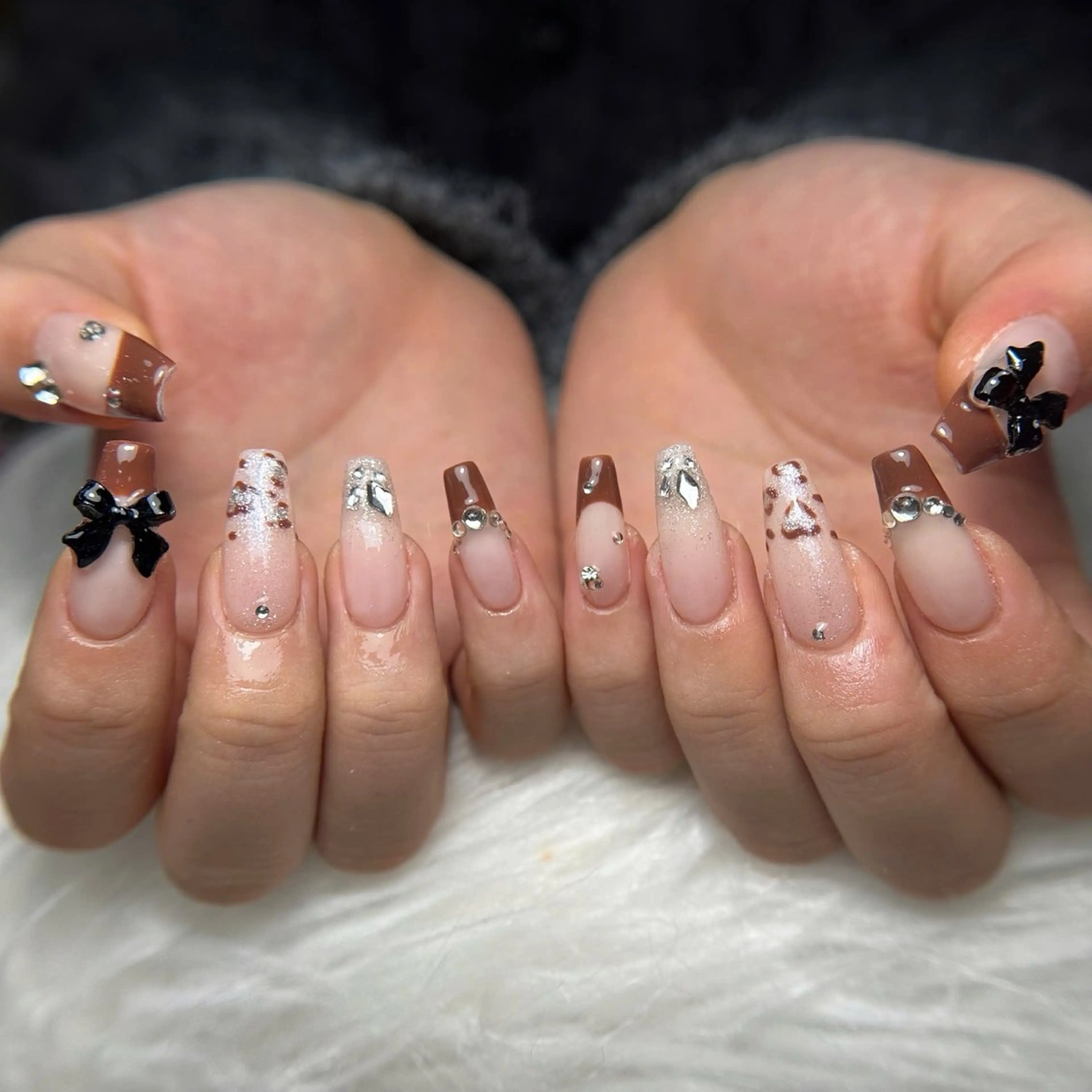 ネイル 長さ出し ジェルネイル 持ち込み オフィスネイル ワンカラーネイル ハンドネイル KITTY_NAILS所属・KITTY nailsのネイルデザイン