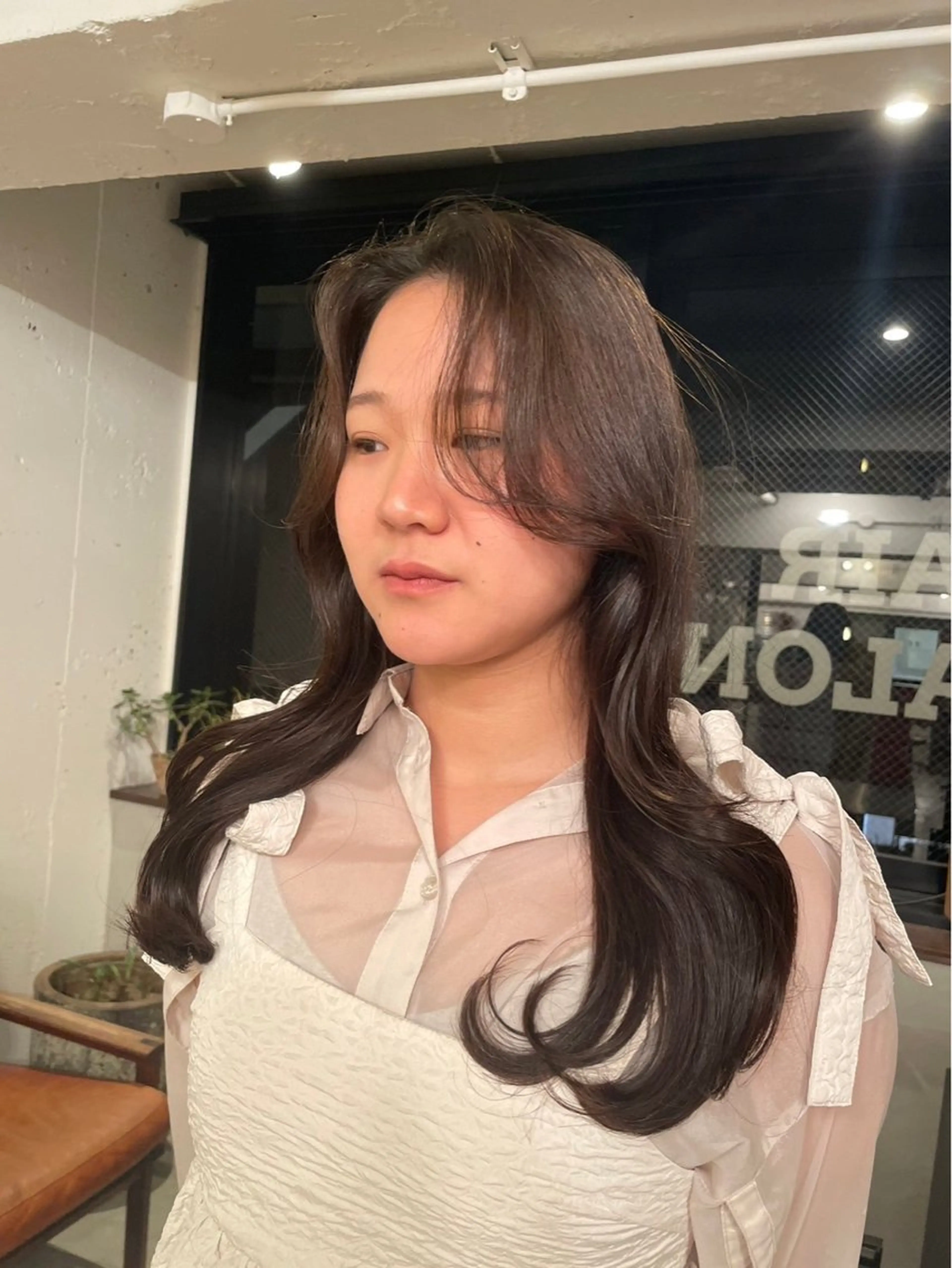 ロング S.HAIR SALON所属・オリーブカラー/ レイヤー/表参道のヘアスタイル