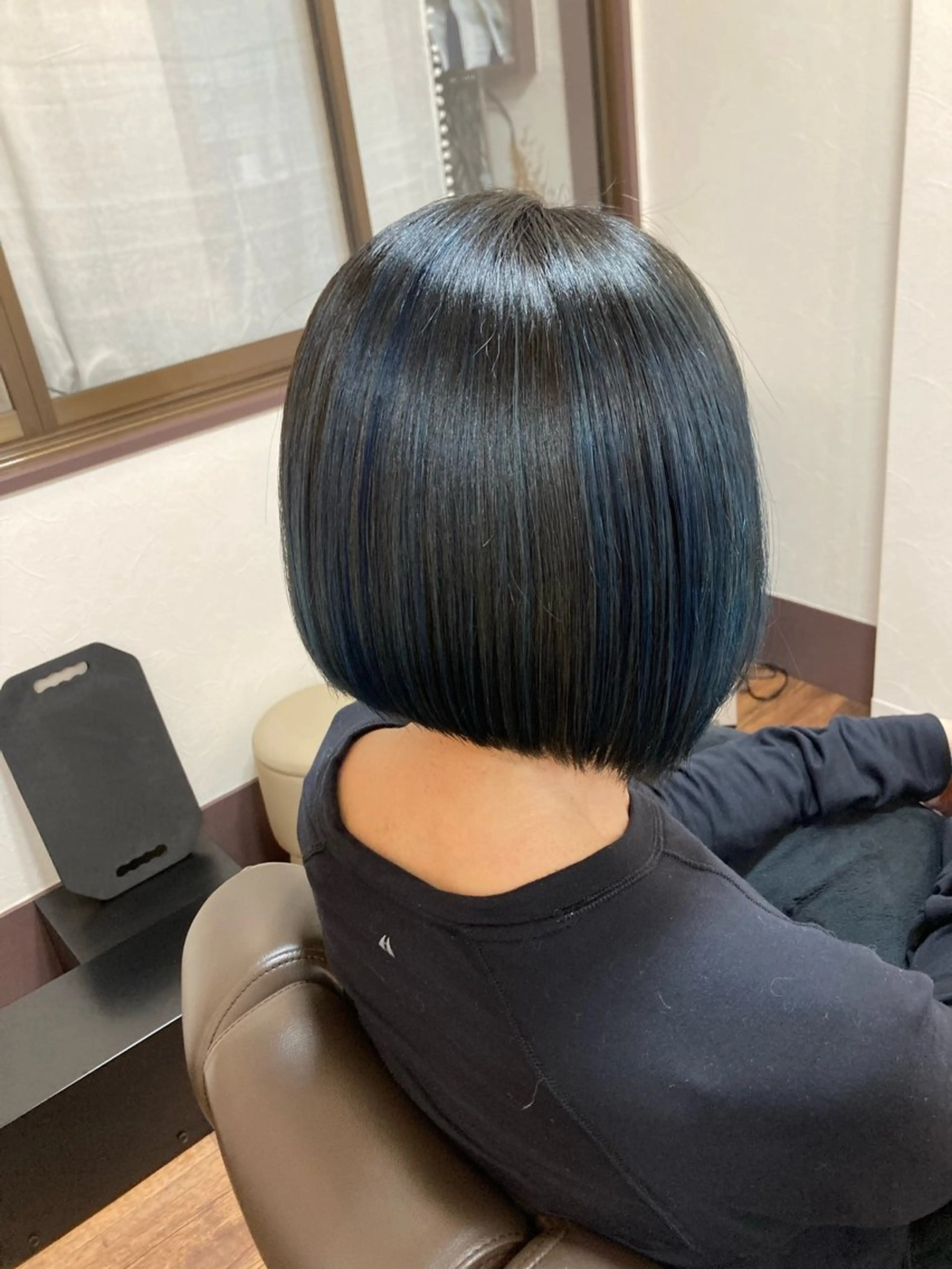 ショート ハイライト ヘアカラー JIU所属・池岡 洋子のヘアスタイル