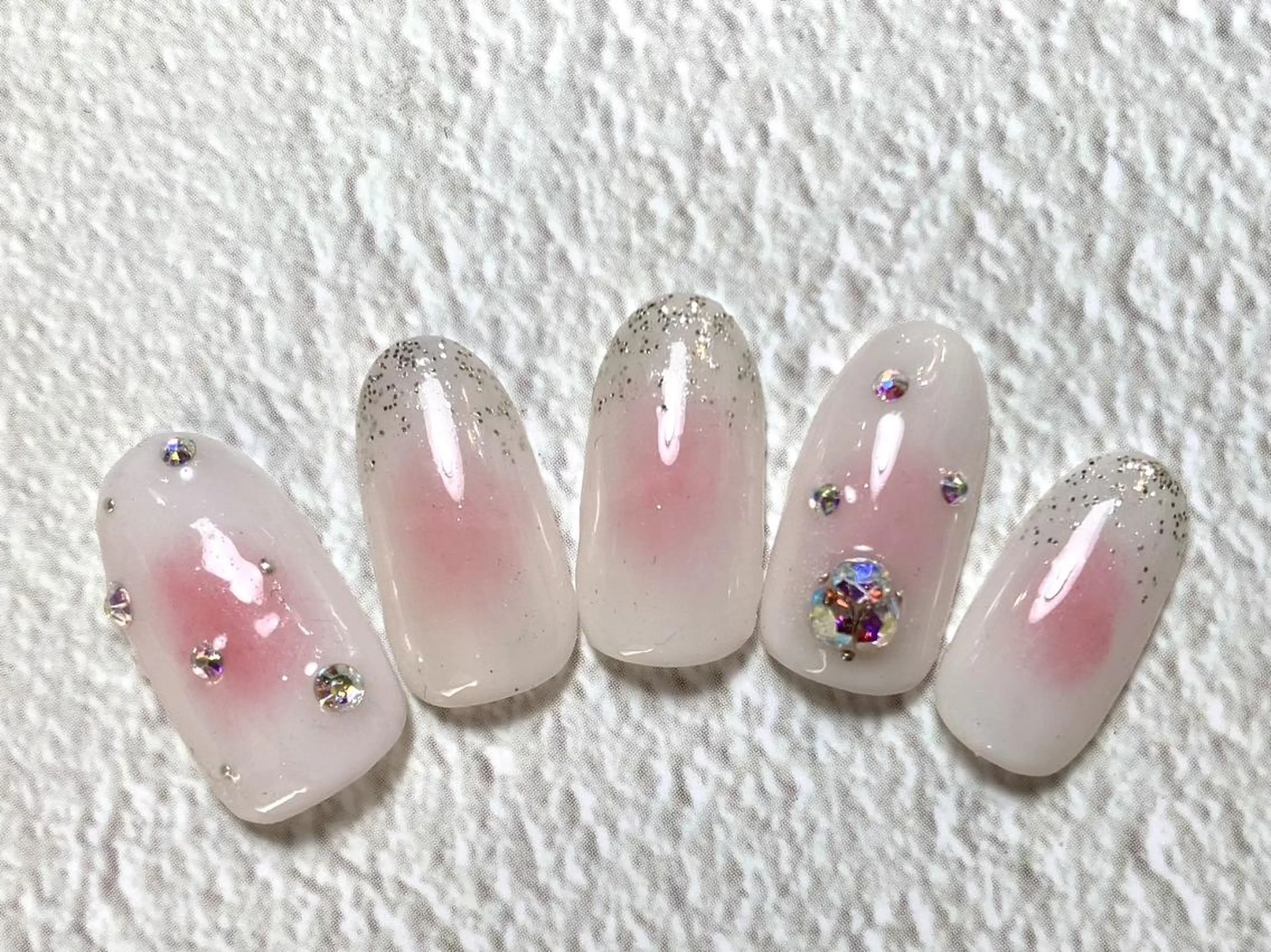 ネイル ハンドネイル Ellie Nail Honamiのネイルデザイン