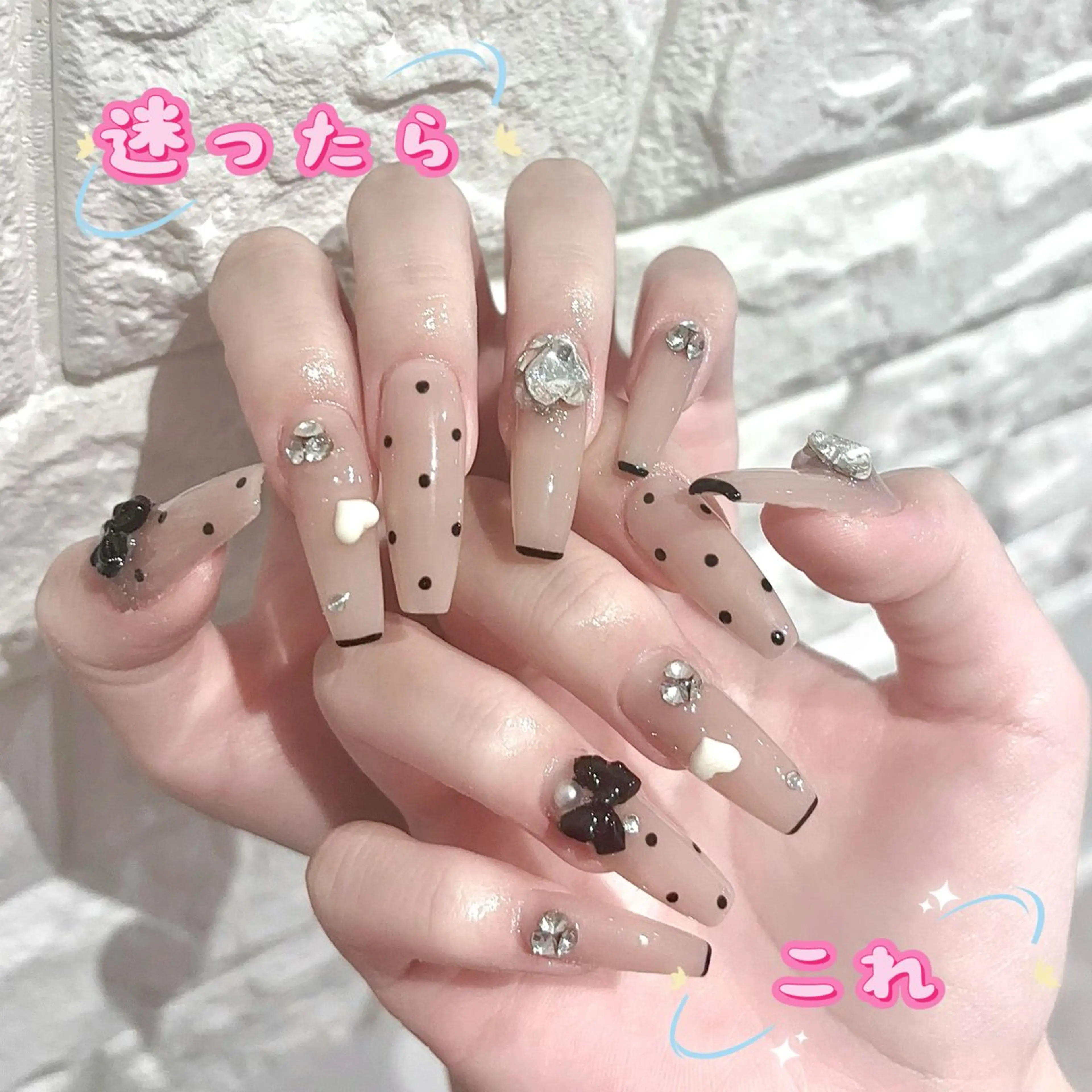 ネイル ハンドネイル 💗キラネイル💗 モチ最高のネイルデザイン