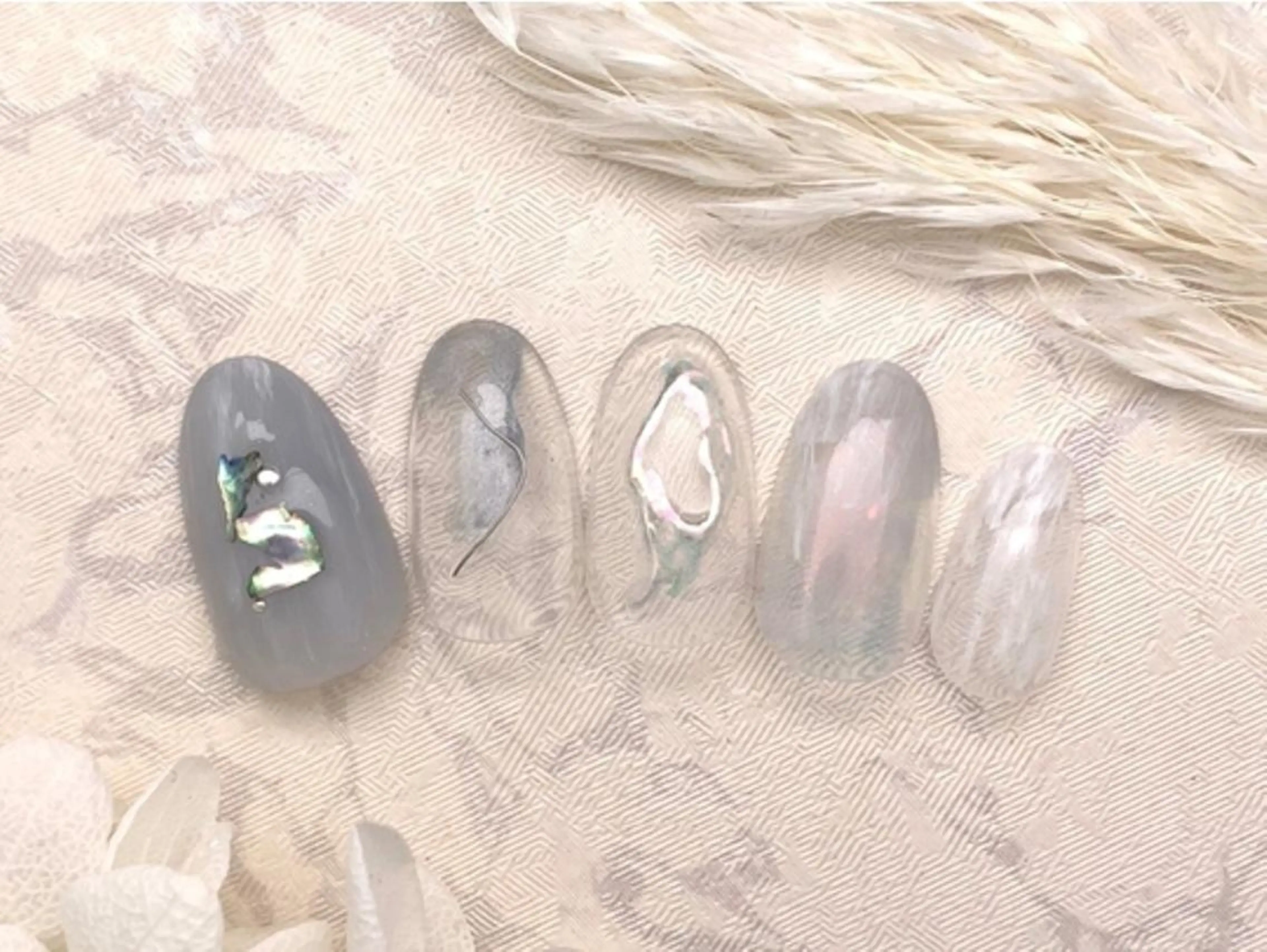 ネイル nail salon　Natural Cure所属・平井 彩香のネイルデザイン