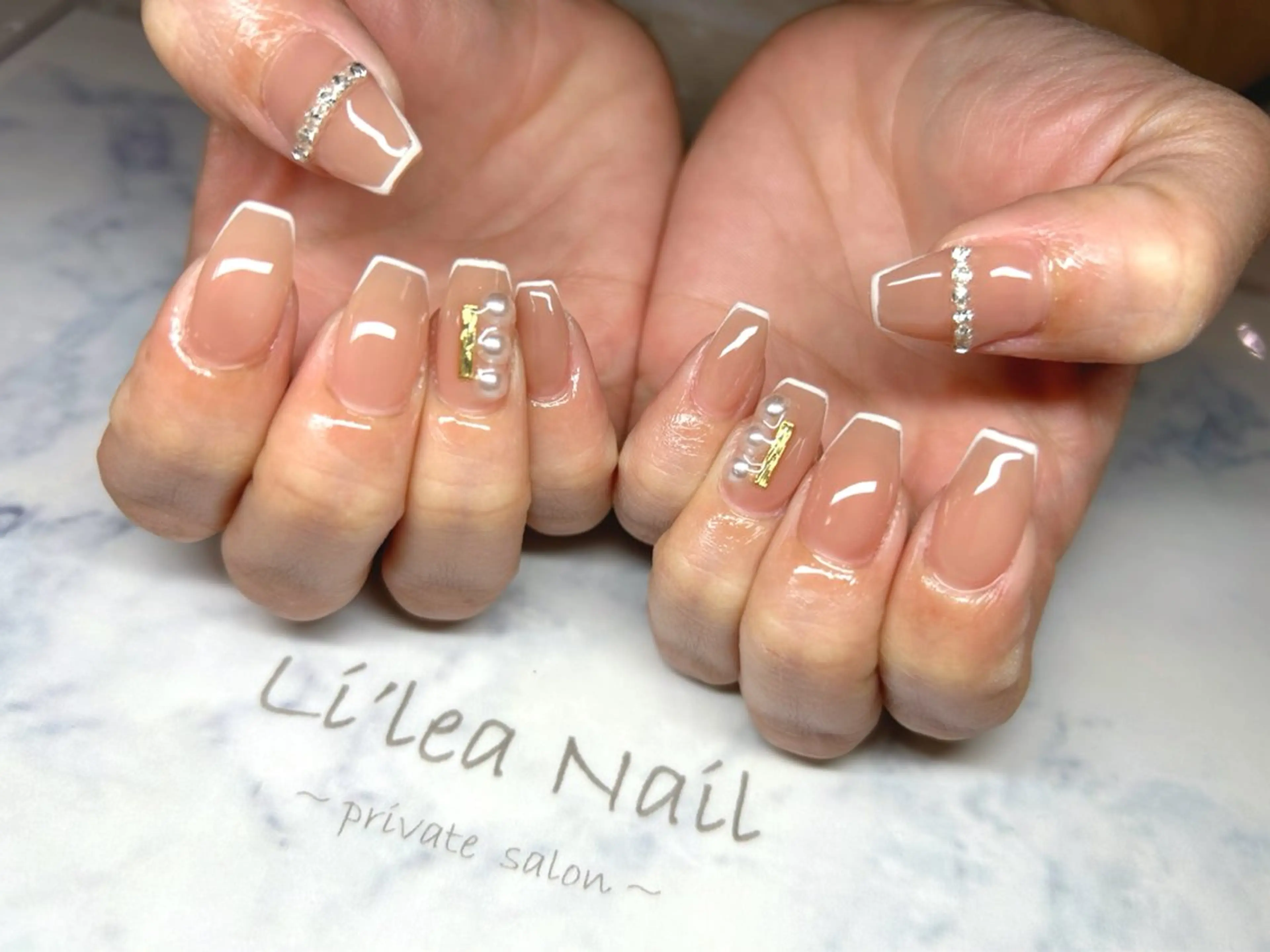 ネイル Li'leaNail AINAのネイルデザイン