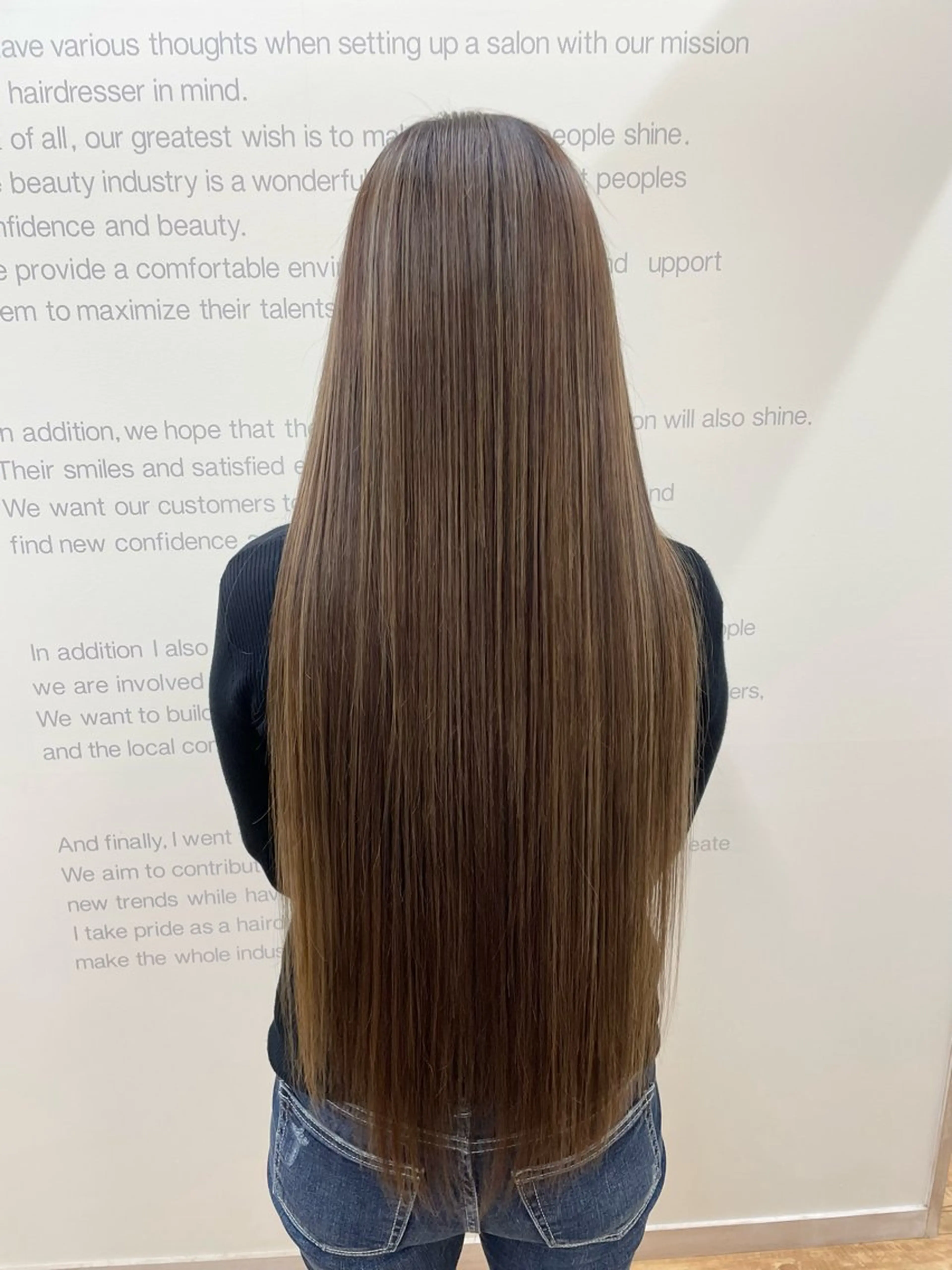 ロング ハイライト 髪質改善 レイヤーカット トリートメント ヘアカラー トリートメント ブリーチ👩‍🦳/ ‪✂︎MANAMIのヘアスタイル