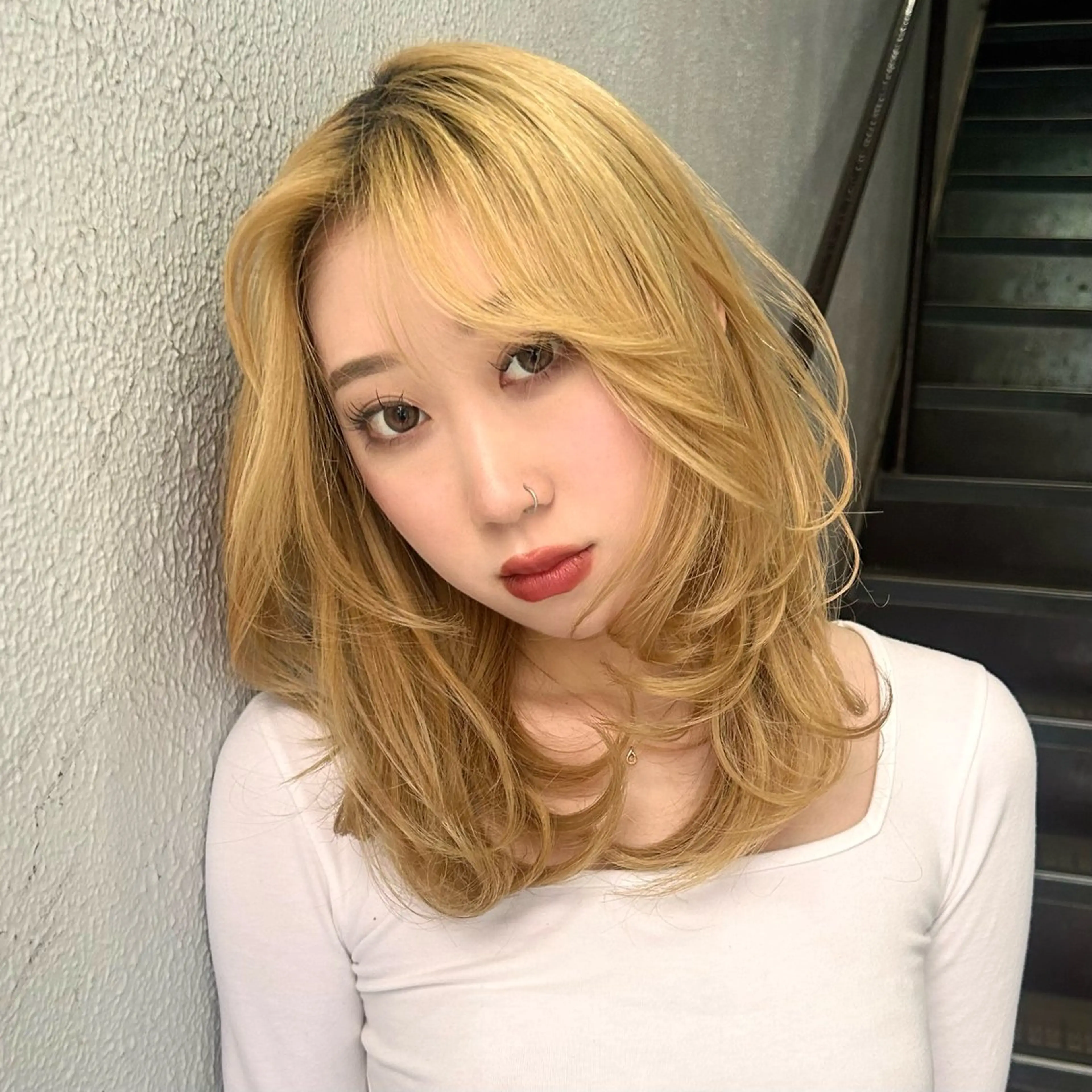 セミロング ヘアカラー 透明感カラー/ トリートメントのヘアスタイル