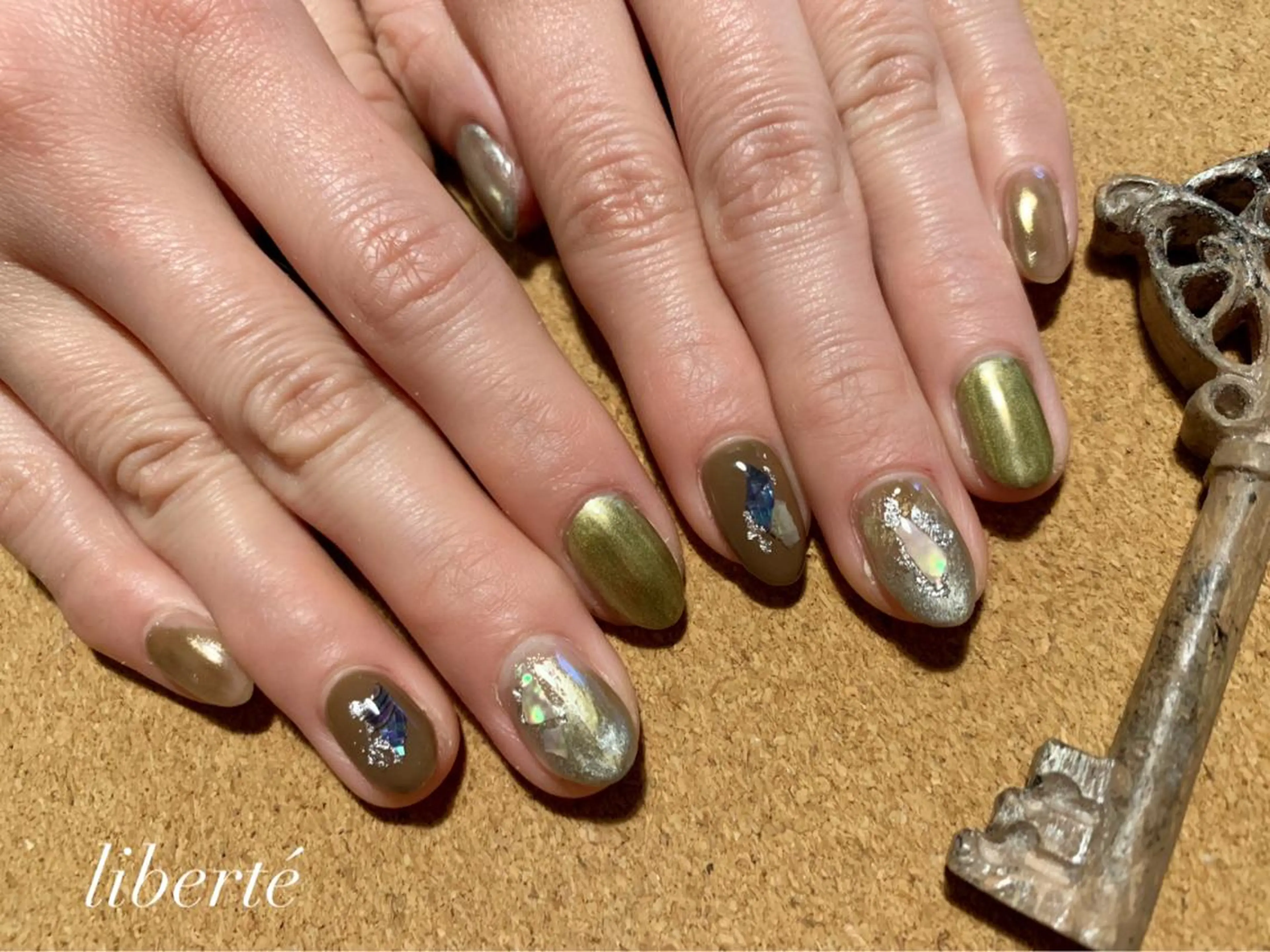 ネイル liberté (リベルテ)のネイルデザイン