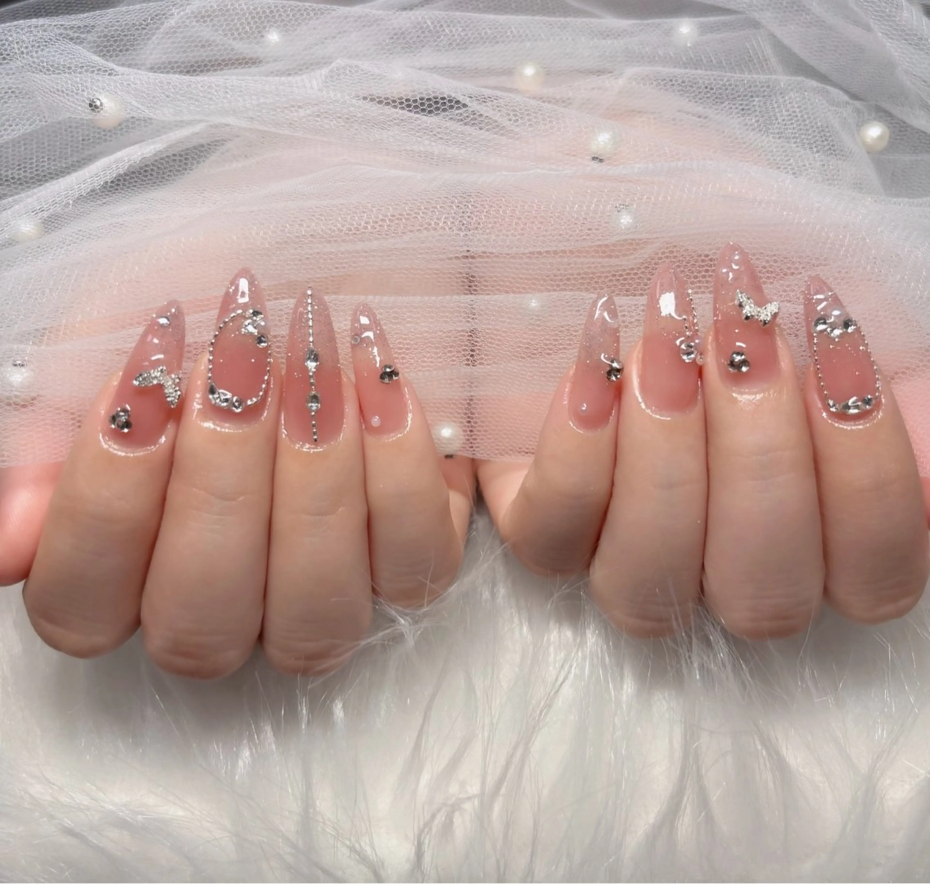 ネイル ハンドネイル Hin  Nail所属・Hin Nail Salonのネイルデザイン