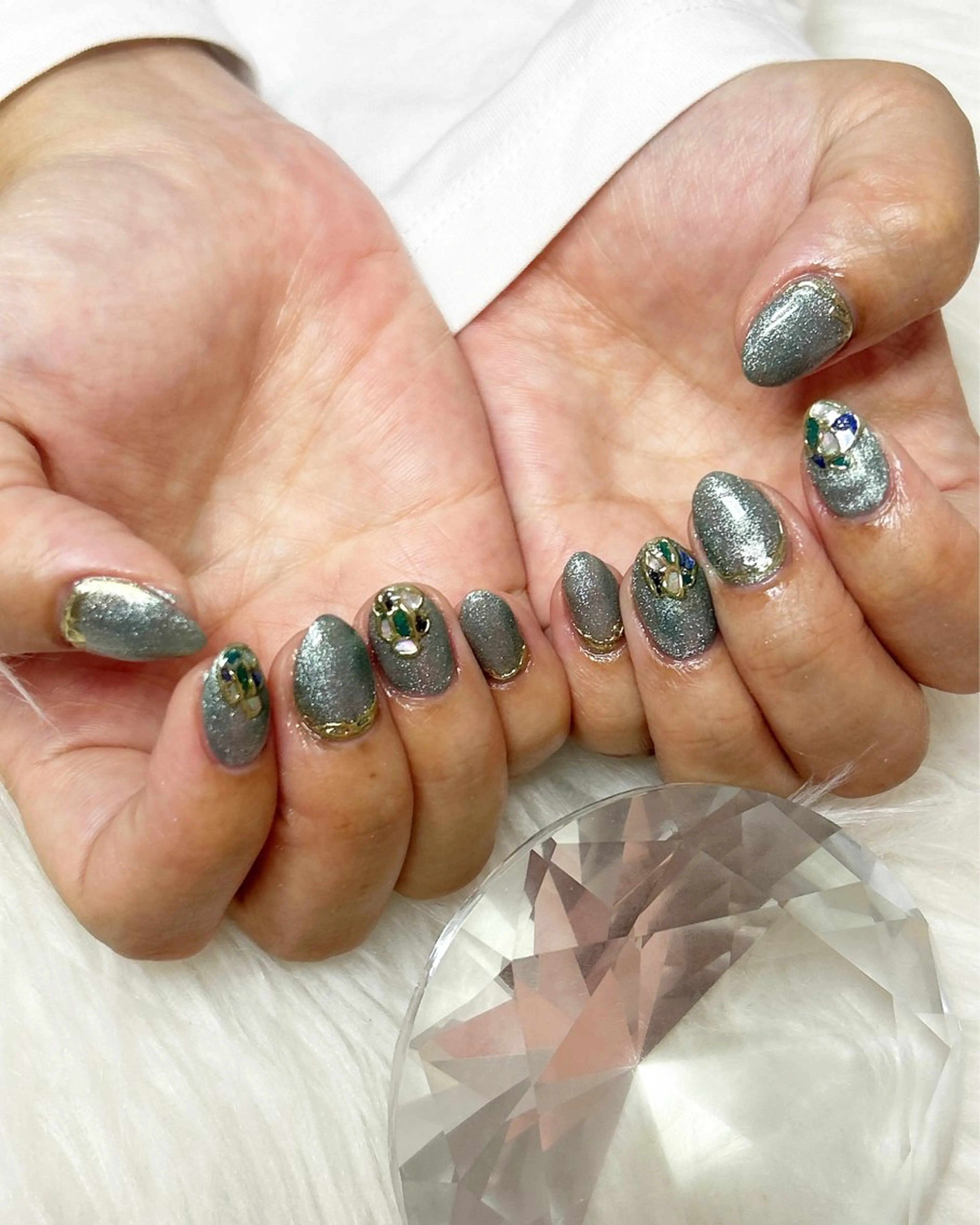 ネイル アートネイル マグネットネイル Beauty　salon Alona所属・ALONA☀️ Nail💅のネイルデザイン