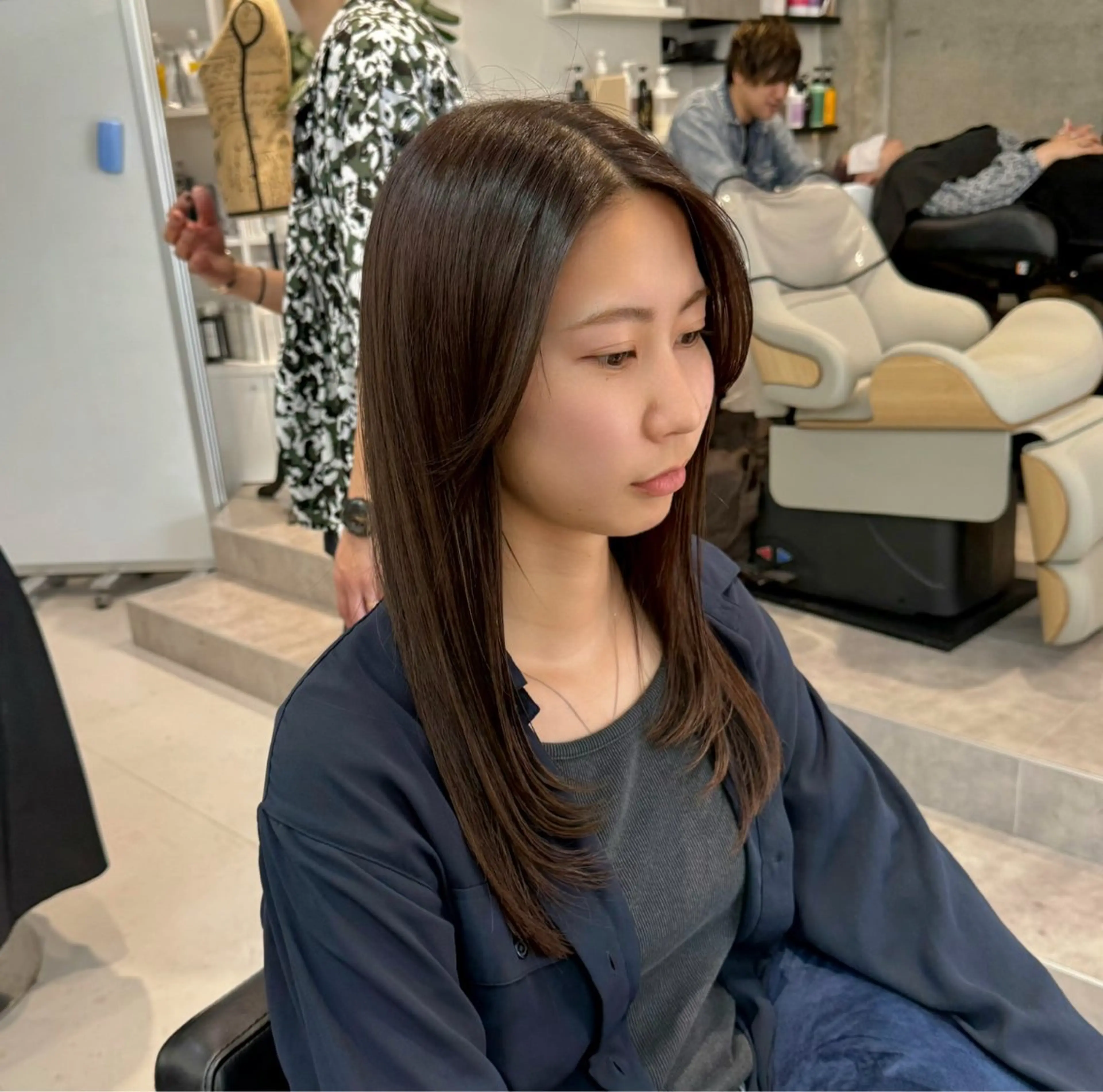 ロング カット ヘアカラー トリートメント 榎本 雪来 LEV.のヘアスタイル