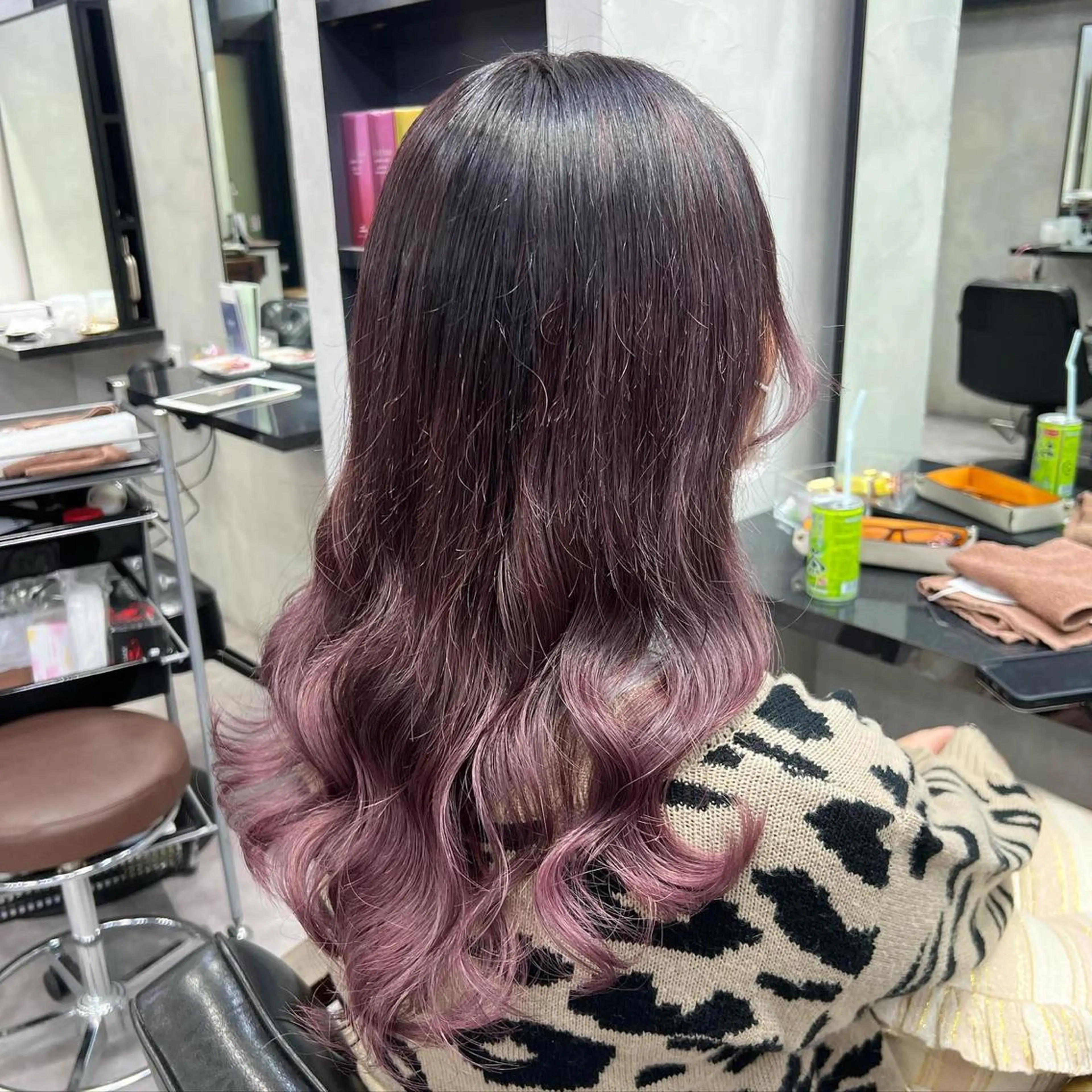 セミロング カラー ヘアアレンジ シールエクステ アディクシーカラー アッシュ バレイヤージュ ベージュカラー ar+ ❤︎ maiのヘアスタイル
