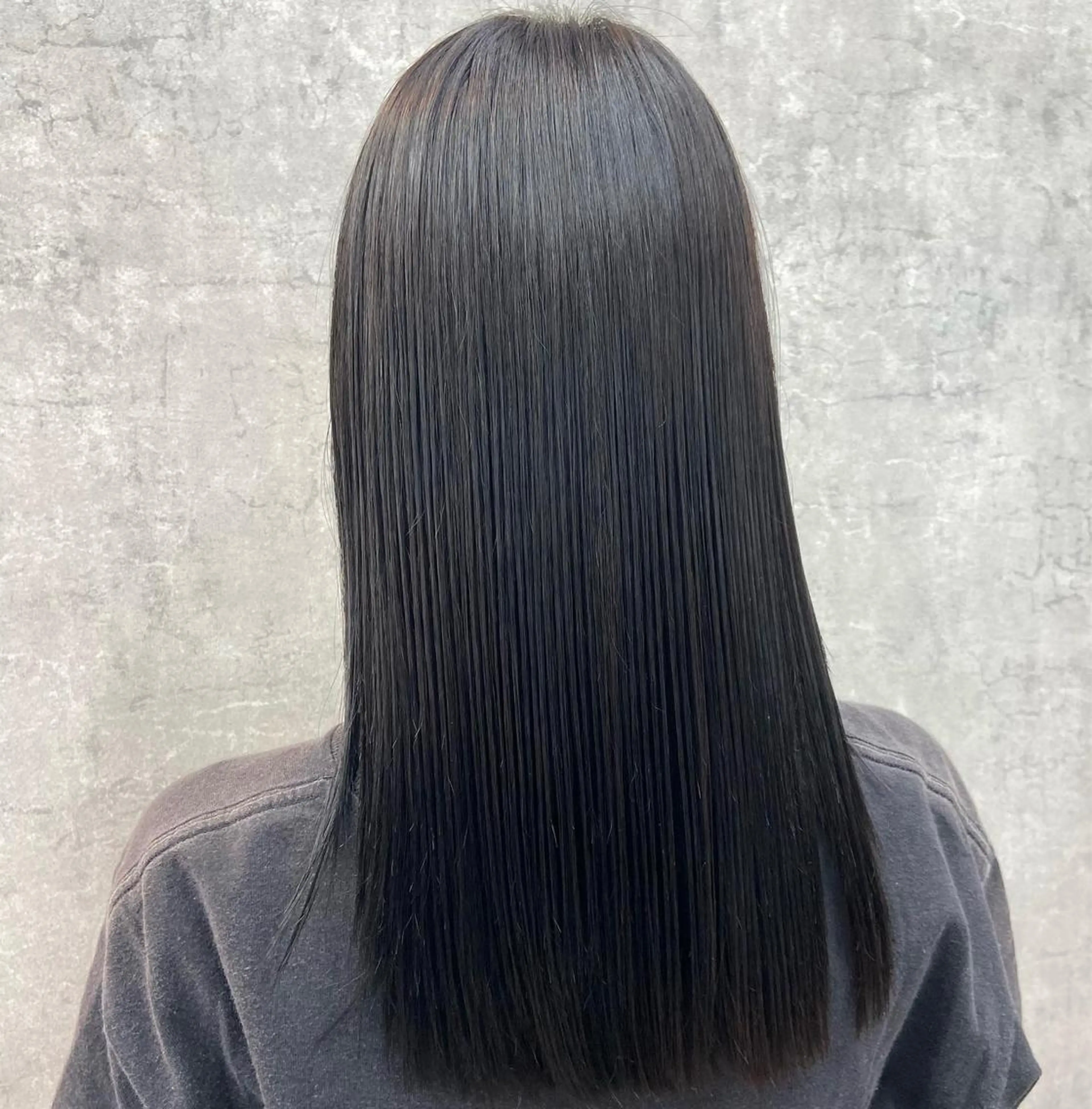 ロング カラー 藤山 大地のヘアスタイル