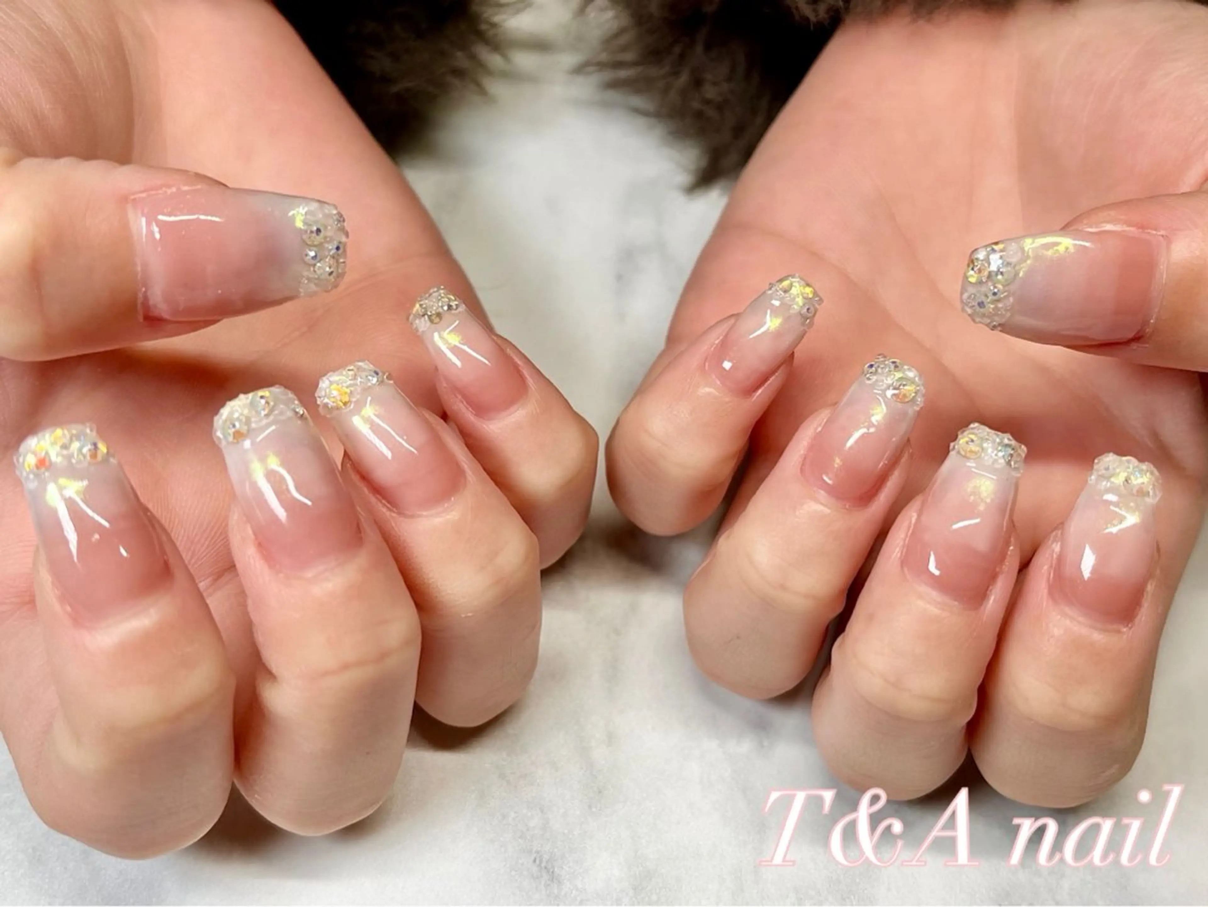 ネイル ジェルネイル グラデーション キラキラネイル ニュアンスネイル スカルプネイル ハンドネイル T&A nailのネイルデザイン