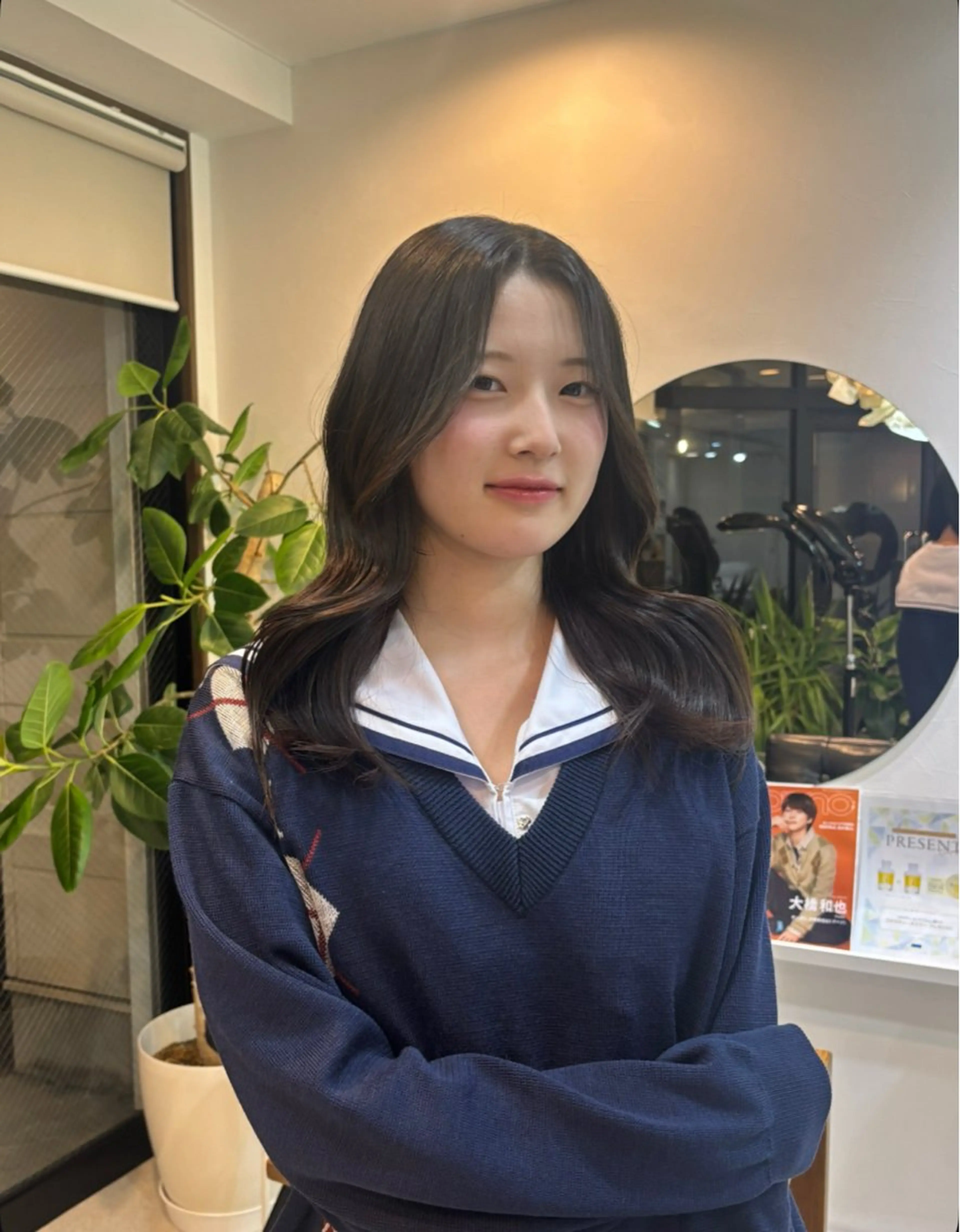 ロング 顔周りカット レイヤーカット ロング enrich / キタガワ カノンのヘアスタイル