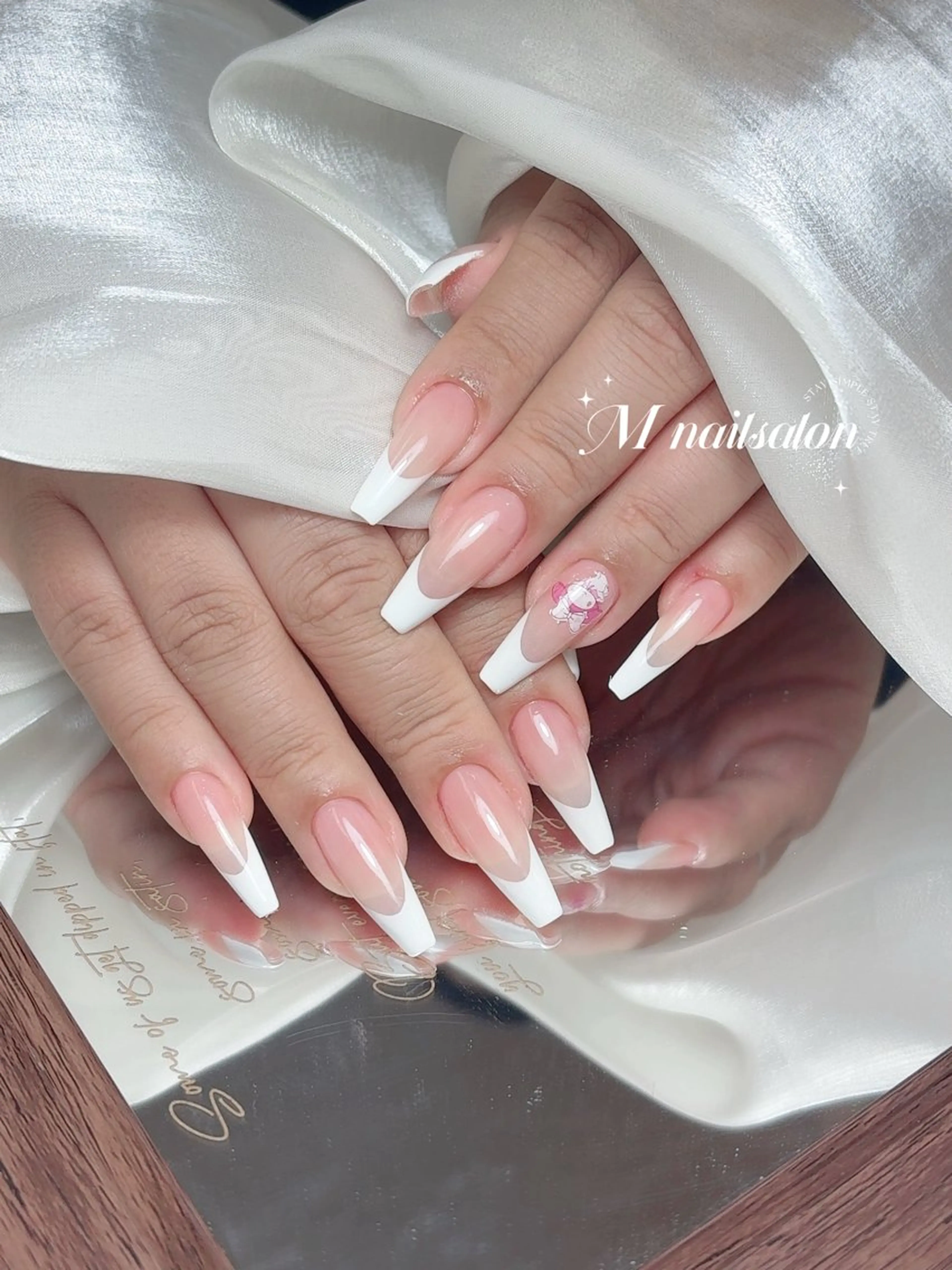 ネイル ハンドネイル M🌷nail 長さだし専門店のネイルデザイン