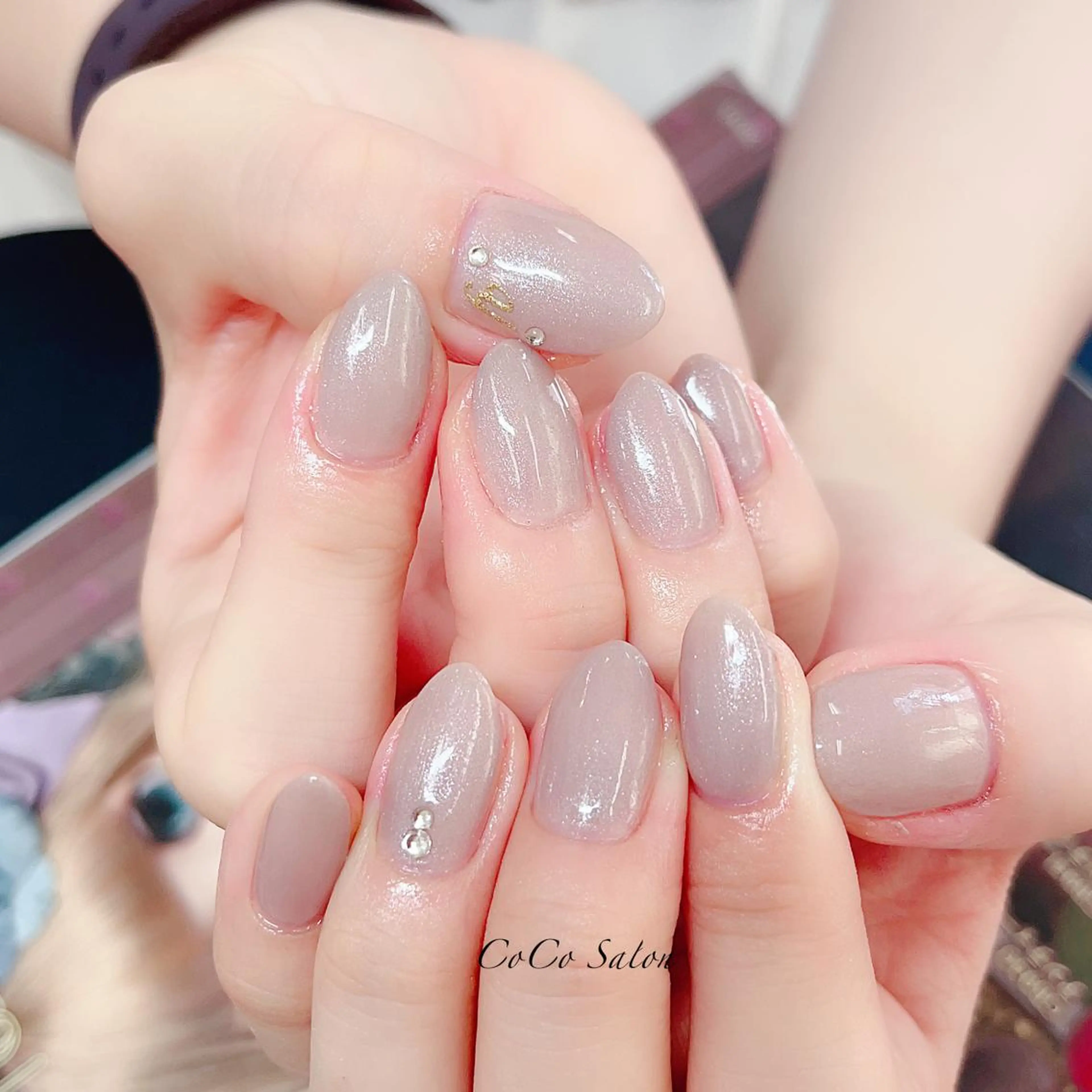 ネイル 成人式 長さ出し ジェルネイル オフィスネイル ワンカラーネイル ハンドネイル CoCoSalon ネイル/まつ毛予約のネイルデザイン