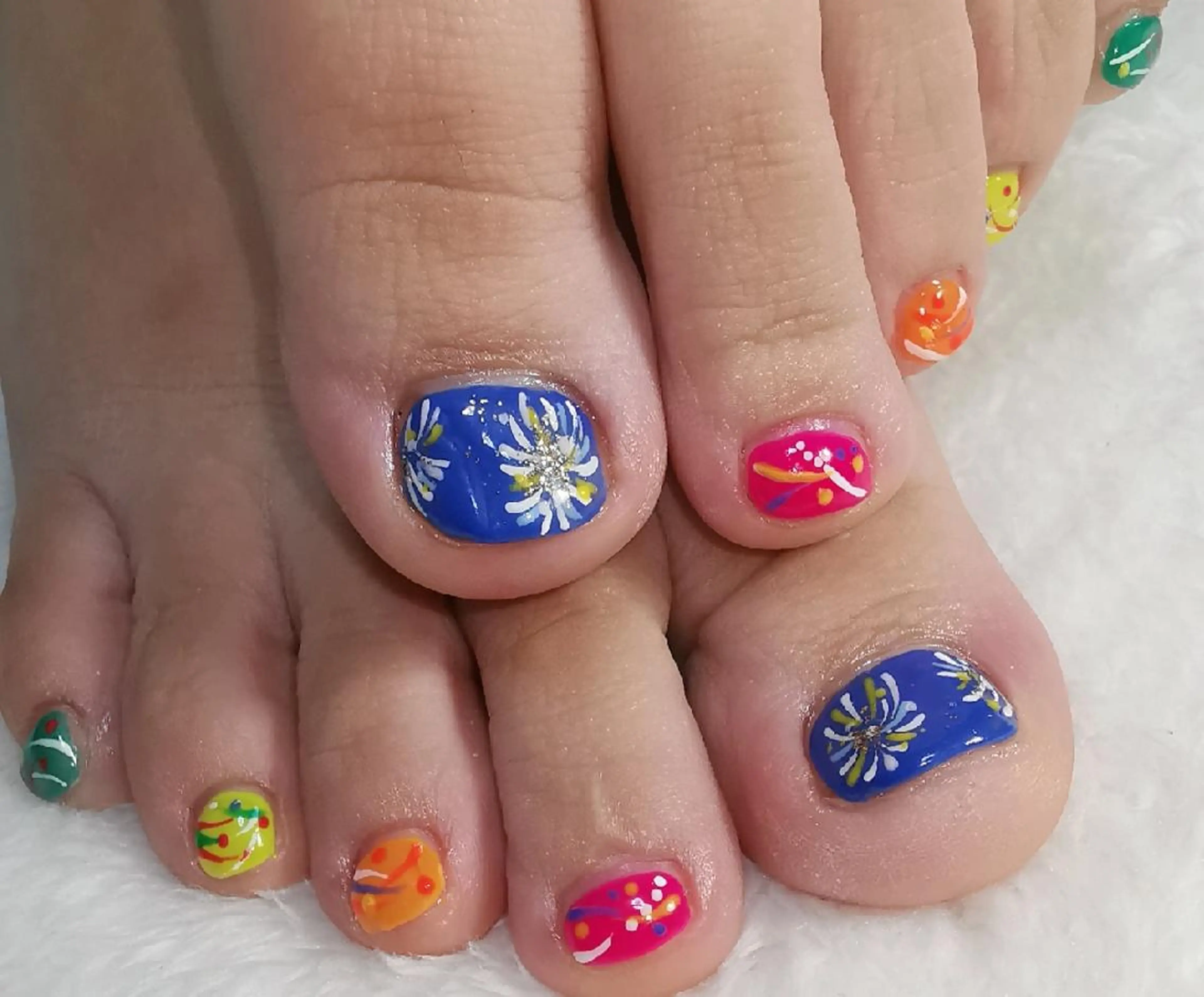 ネイル ヨーヨーネイル フットネイル reve あやののネイルデザイン