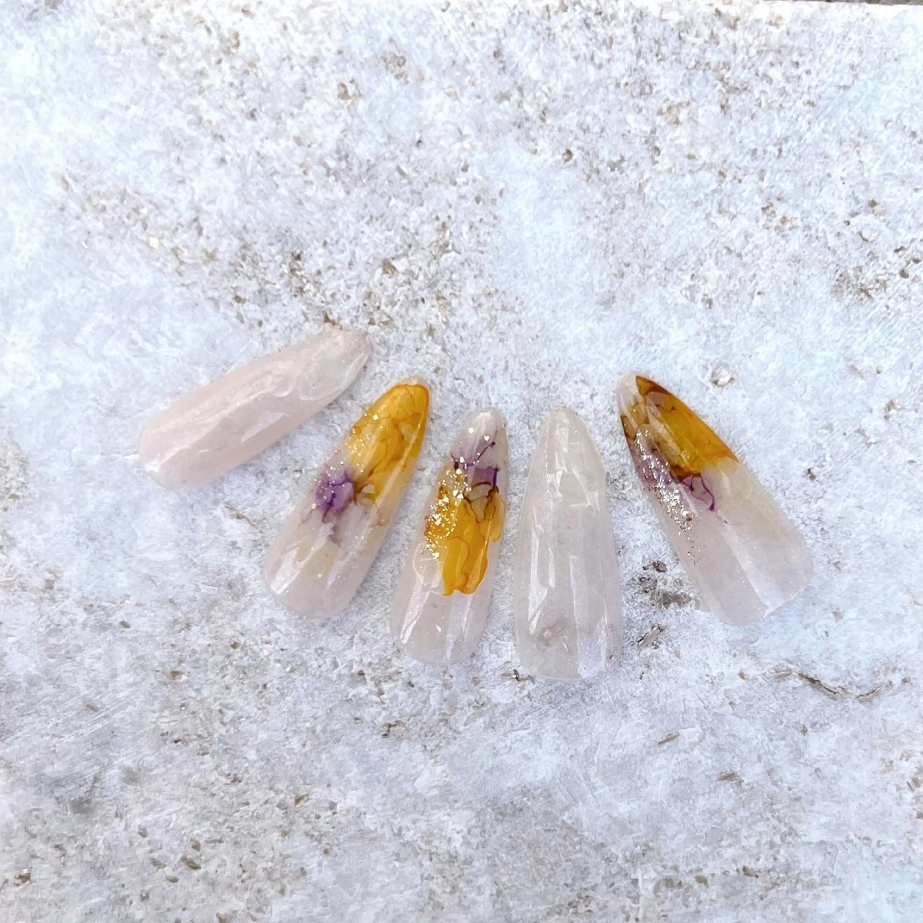 ネイル Feather MAIのマツエク・マツパデザイン