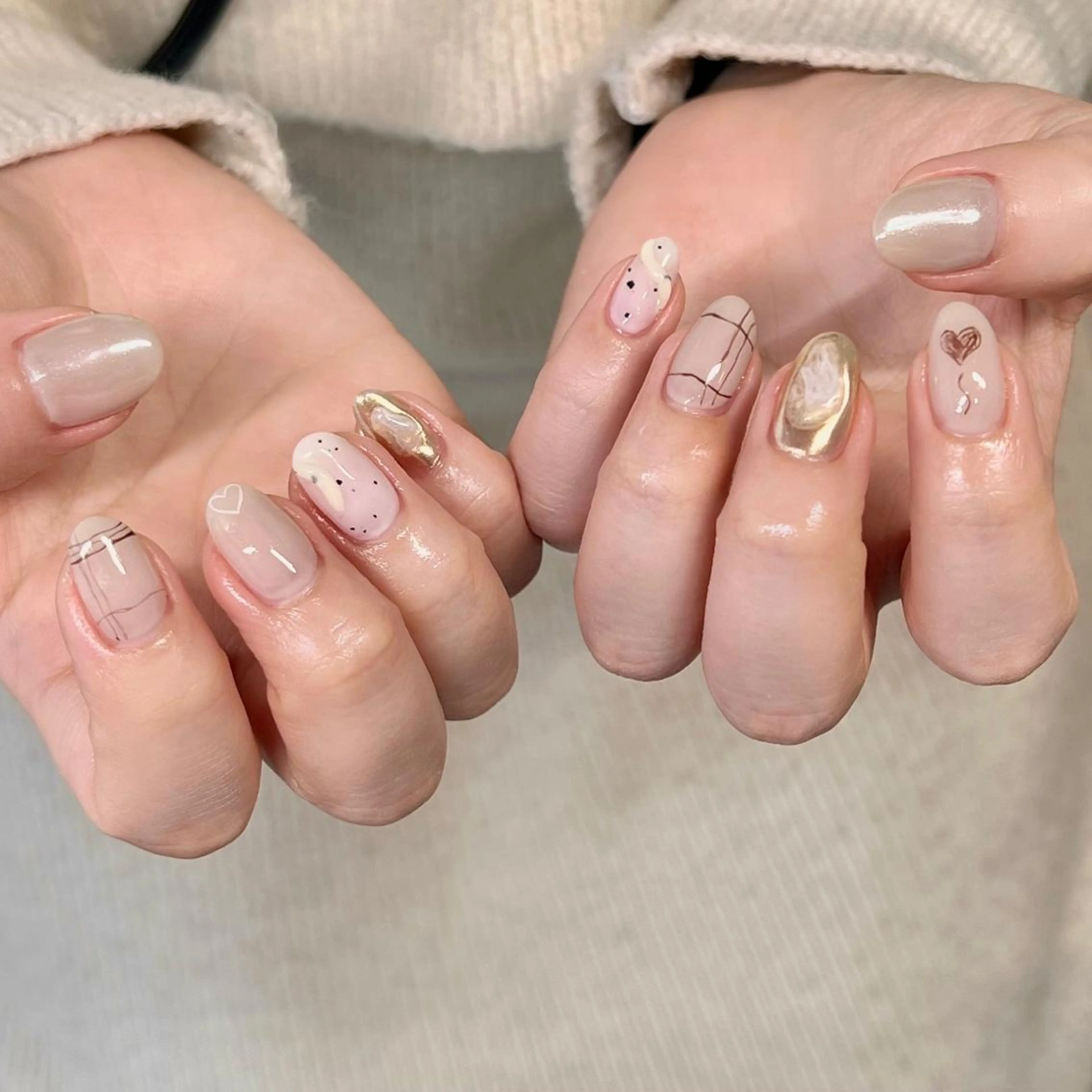 ネイル マツエク・マツパ アイブロウ ハンドネイル REVIA_nail maiのネイルデザイン