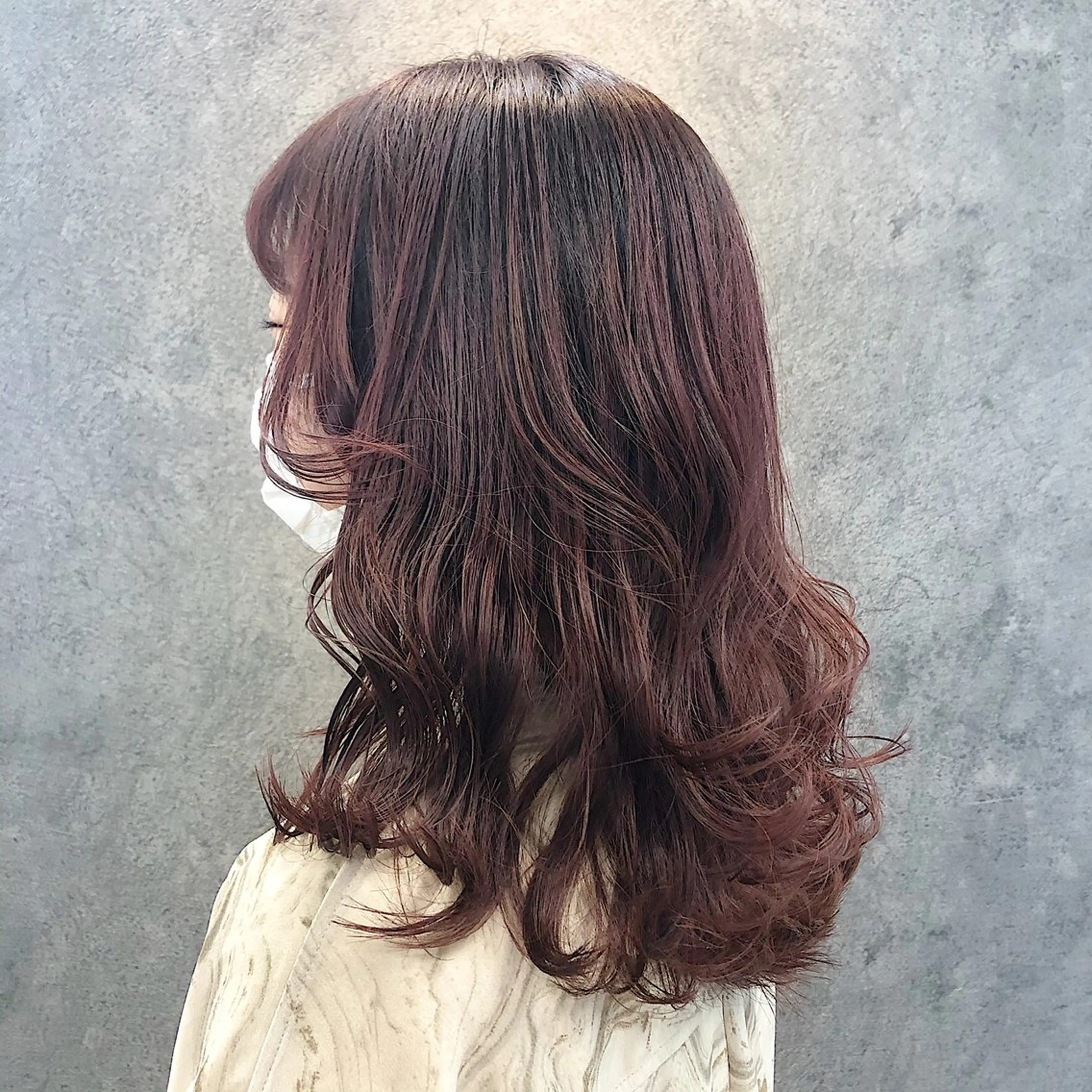 セミロング 韓国風ヘア レイヤーカット カット ヘアカラー トリートメント 所渉/韓国レイヤー /ウルフカットのヘアスタイル