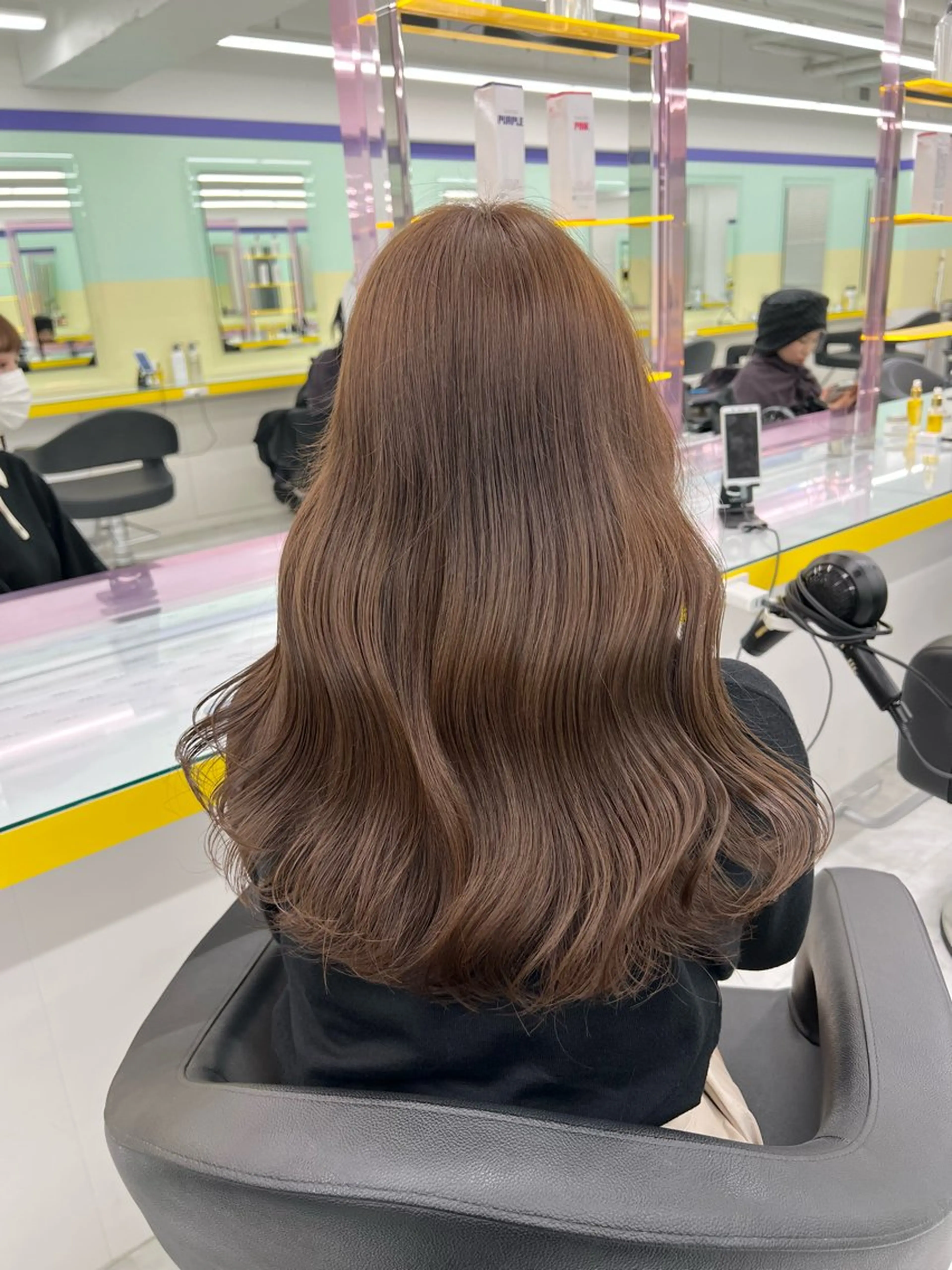 セミロング ヘアカラー トリートメント ヘッドスパ レイヤー/韓国❣️ 髪質改善/亘紘輝のヘアスタイル