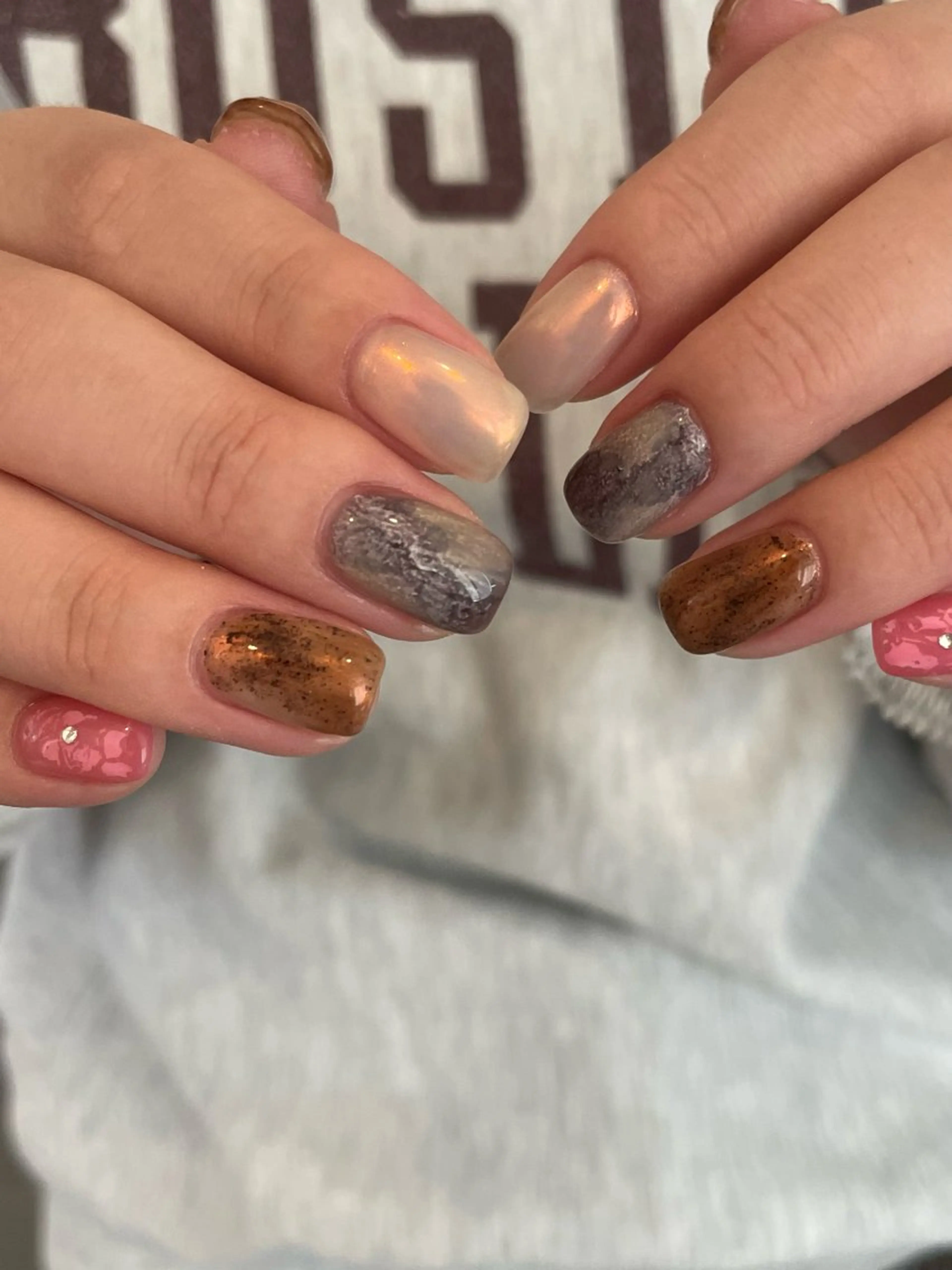 ネイル 持ち込み 春ネイル ハンドネイル roof nailのネイルデザイン
