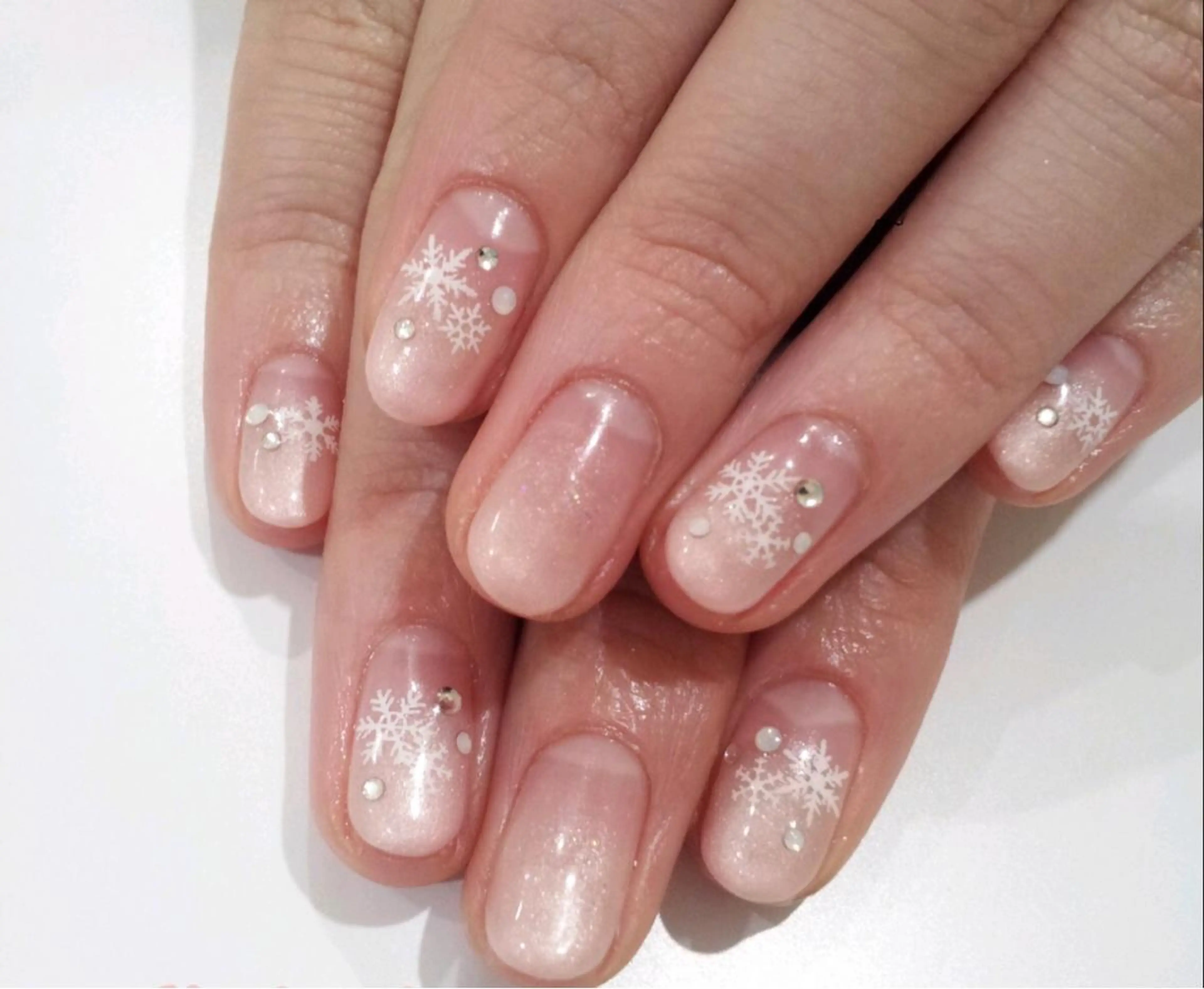 ネイル ハンドネイル ゲン レイカのネイルデザイン