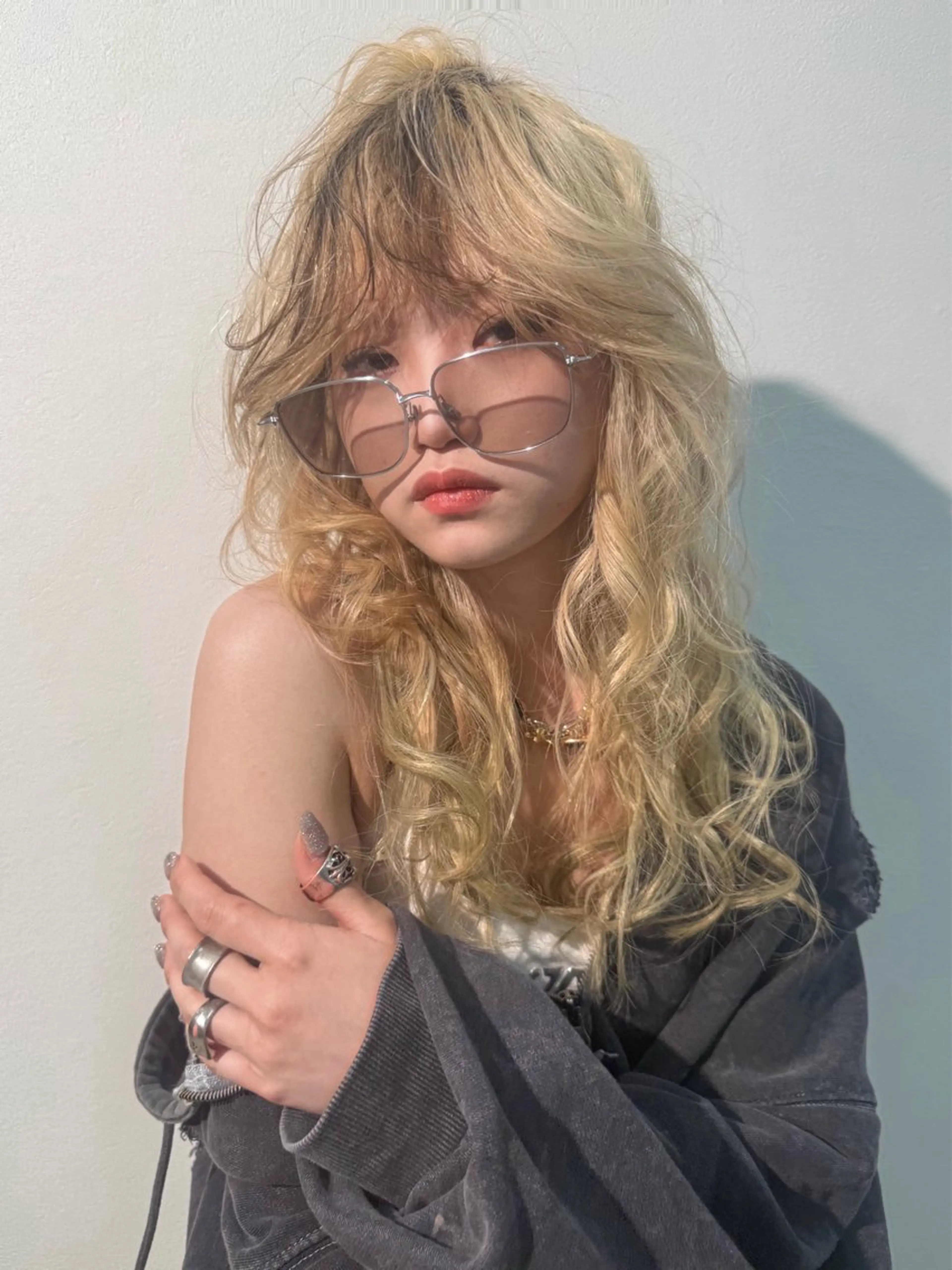 ロング カラー ヘアアレンジ カット ヘアカラー 深野 ちさとのヘアスタイル