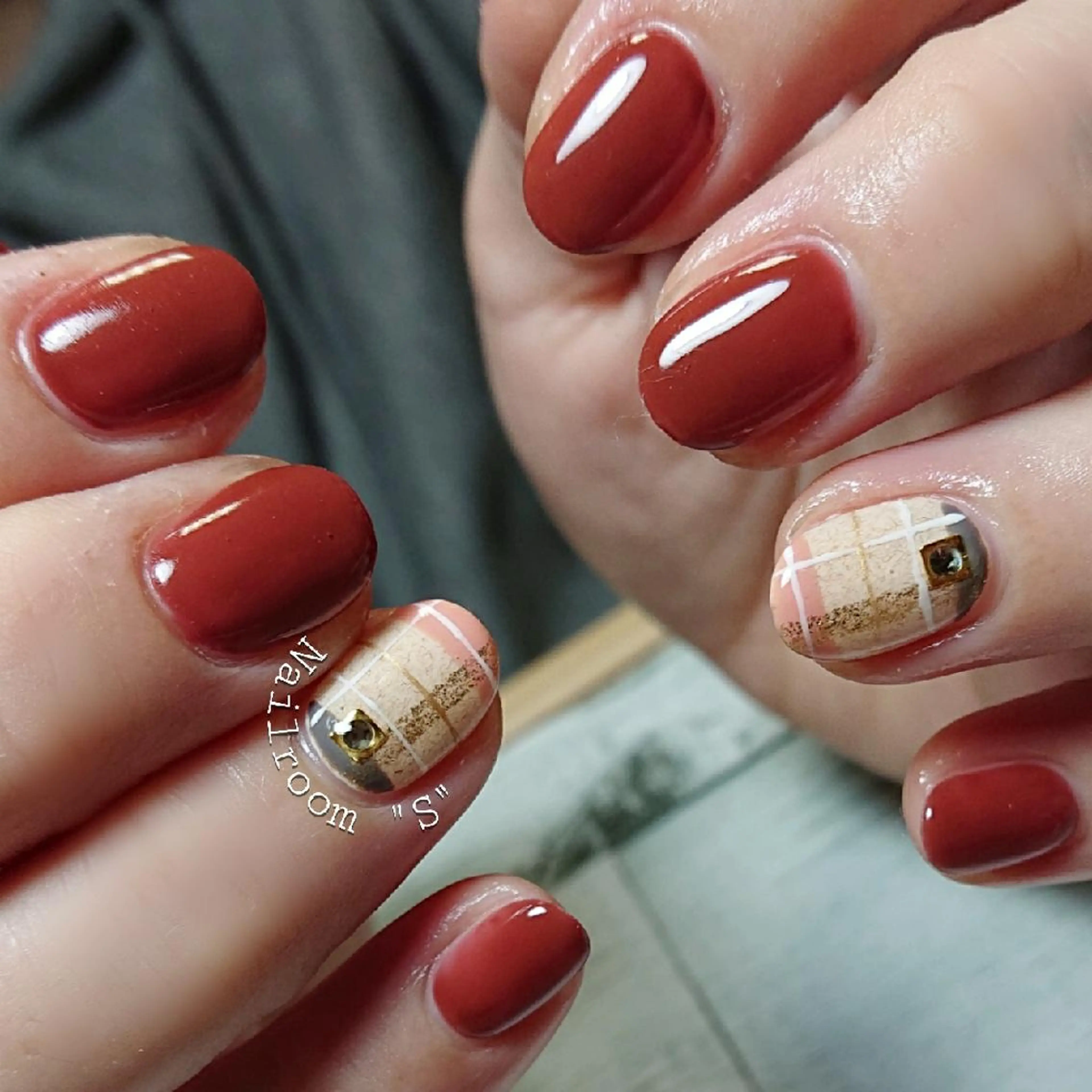 ネイル ハンドネイル ハンドケア Nail room  "S"  SAKAIのネイルデザイン