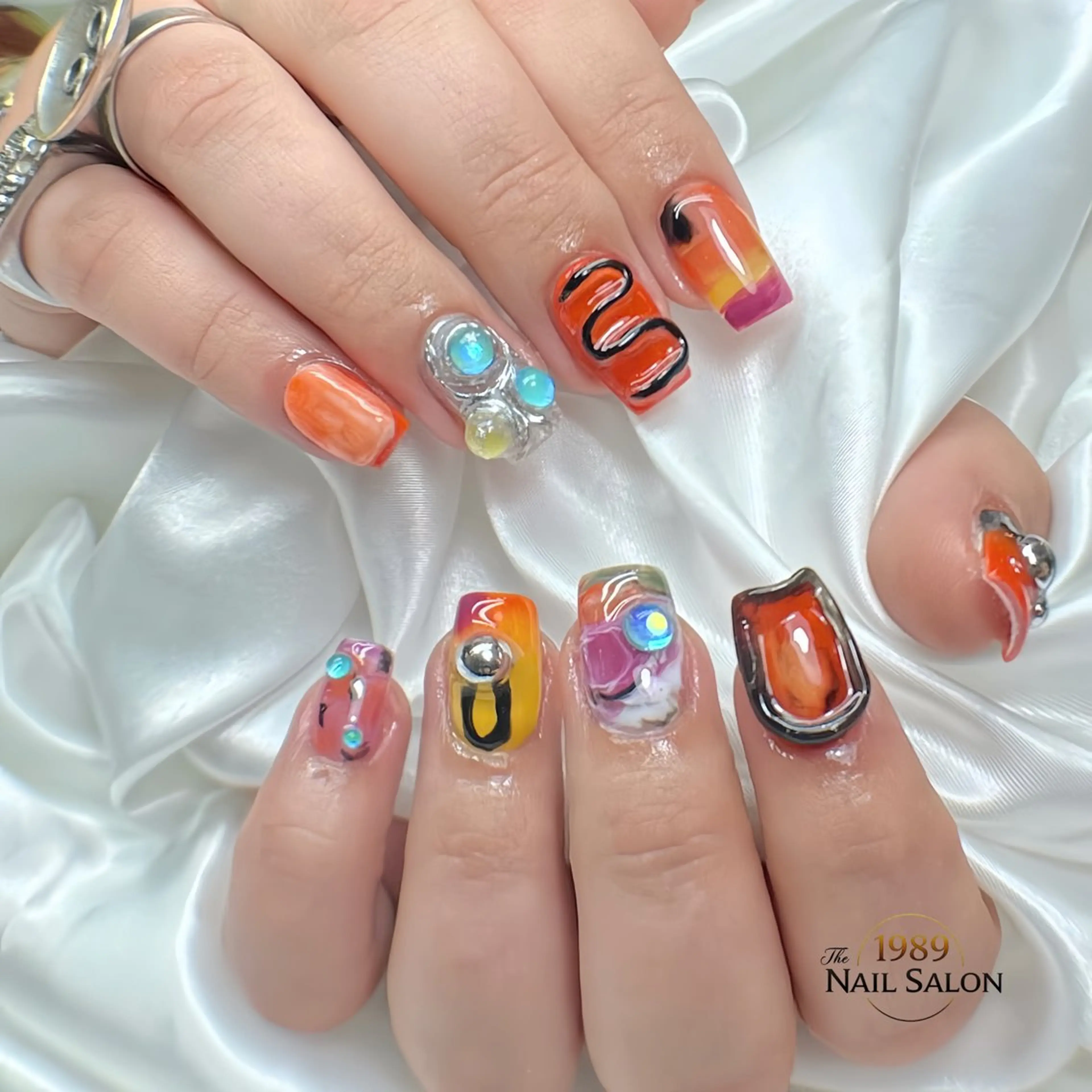 ネイル ハンドネイル The 1989 Nail Salonのネイルデザイン