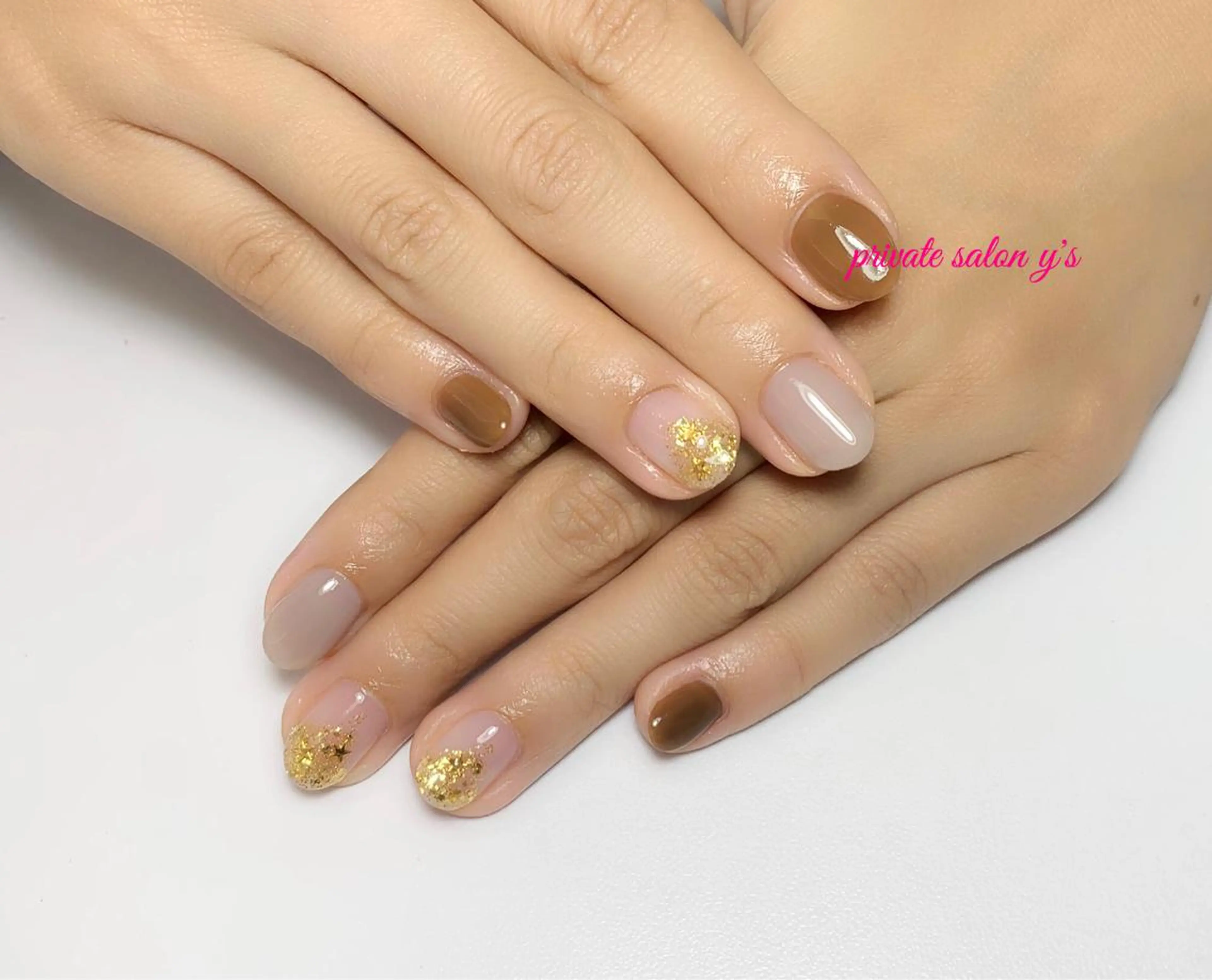 ネイル y' sのネイルデザイン