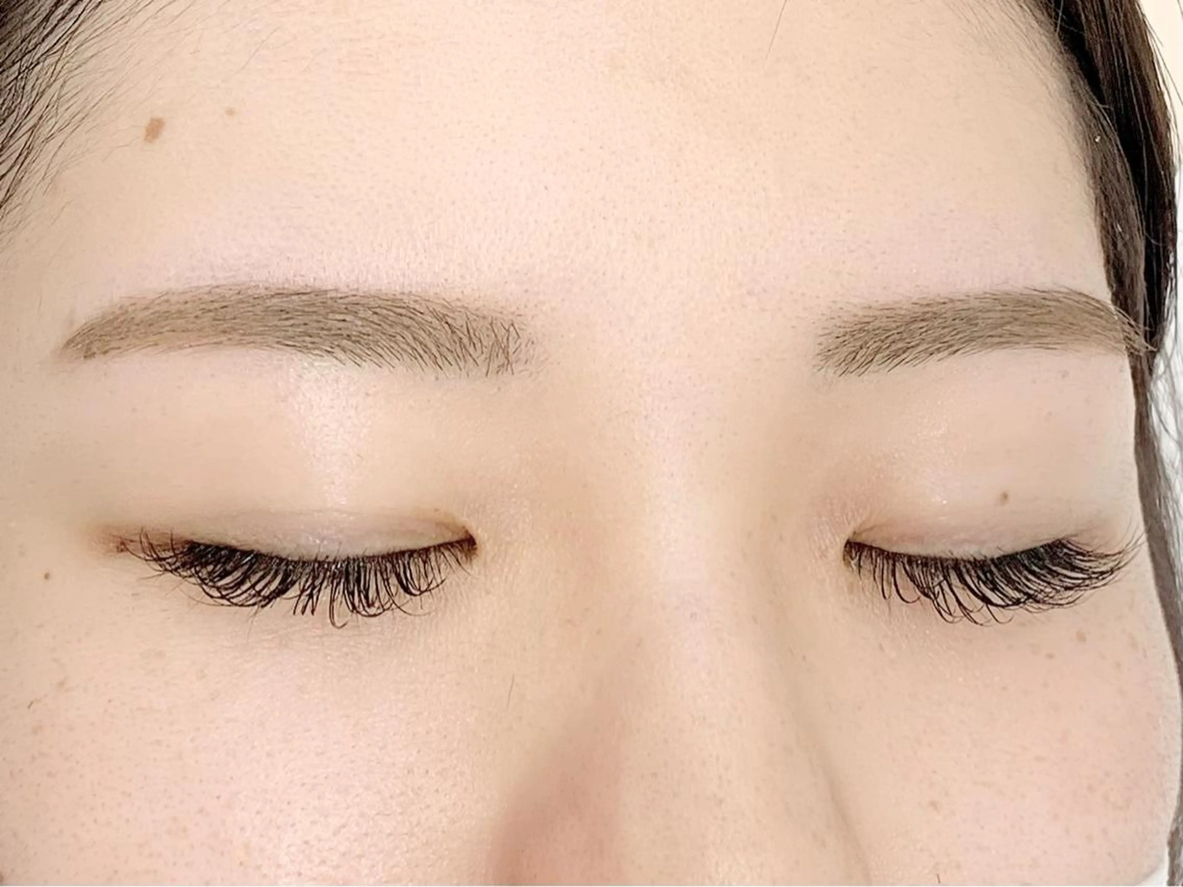 アイブロウ 眉毛ワックス脱毛 BellFlower Aki（眉・まつげ）のマツエク・マツパデザイン