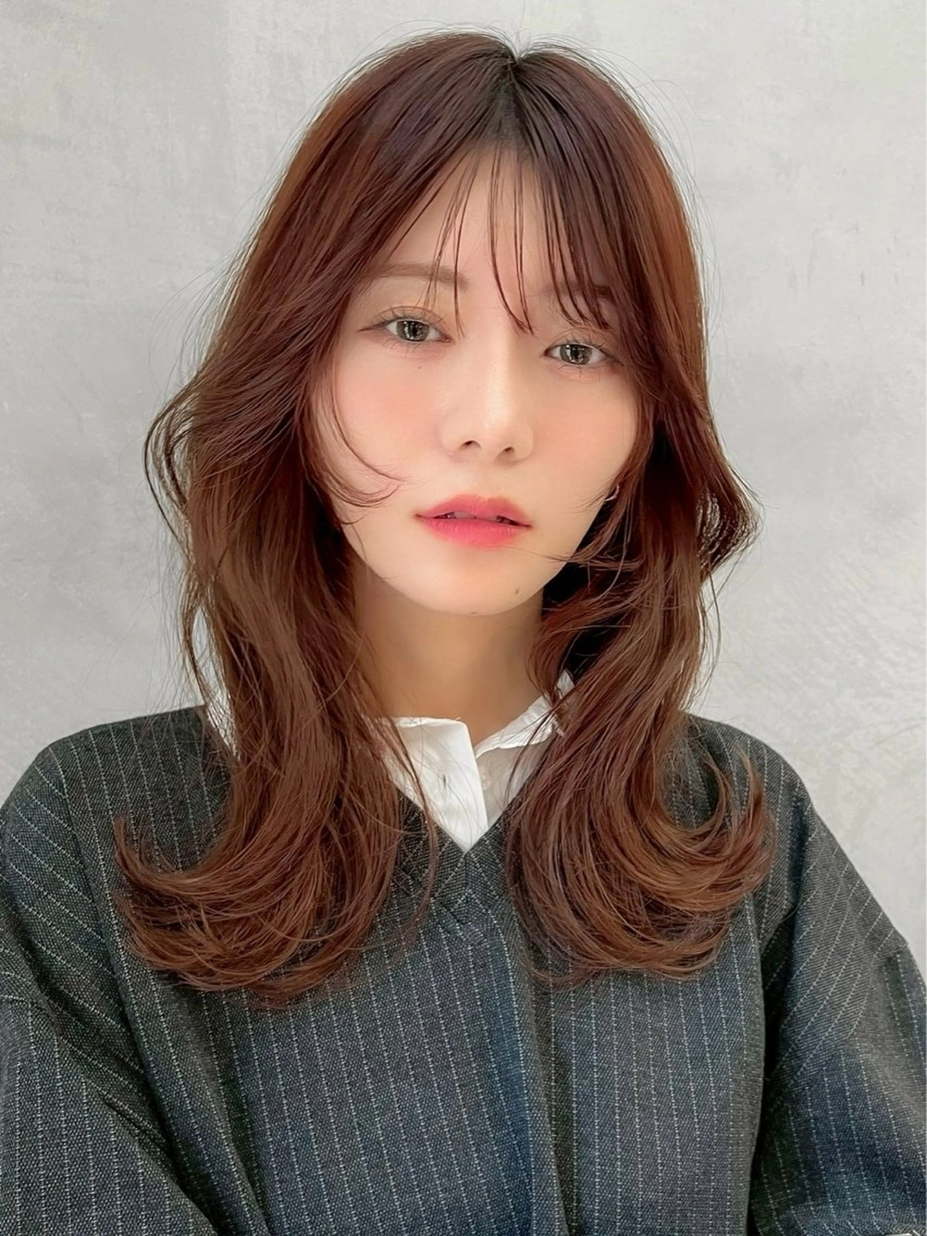 ミディアム 顔まわりレイヤー ハッシュカット レイヤーカット ウルフカット カット ヘアカラー トリートメント ヘッドスパ taiga ショート /レイヤー/矯正🌈のヘアスタイル