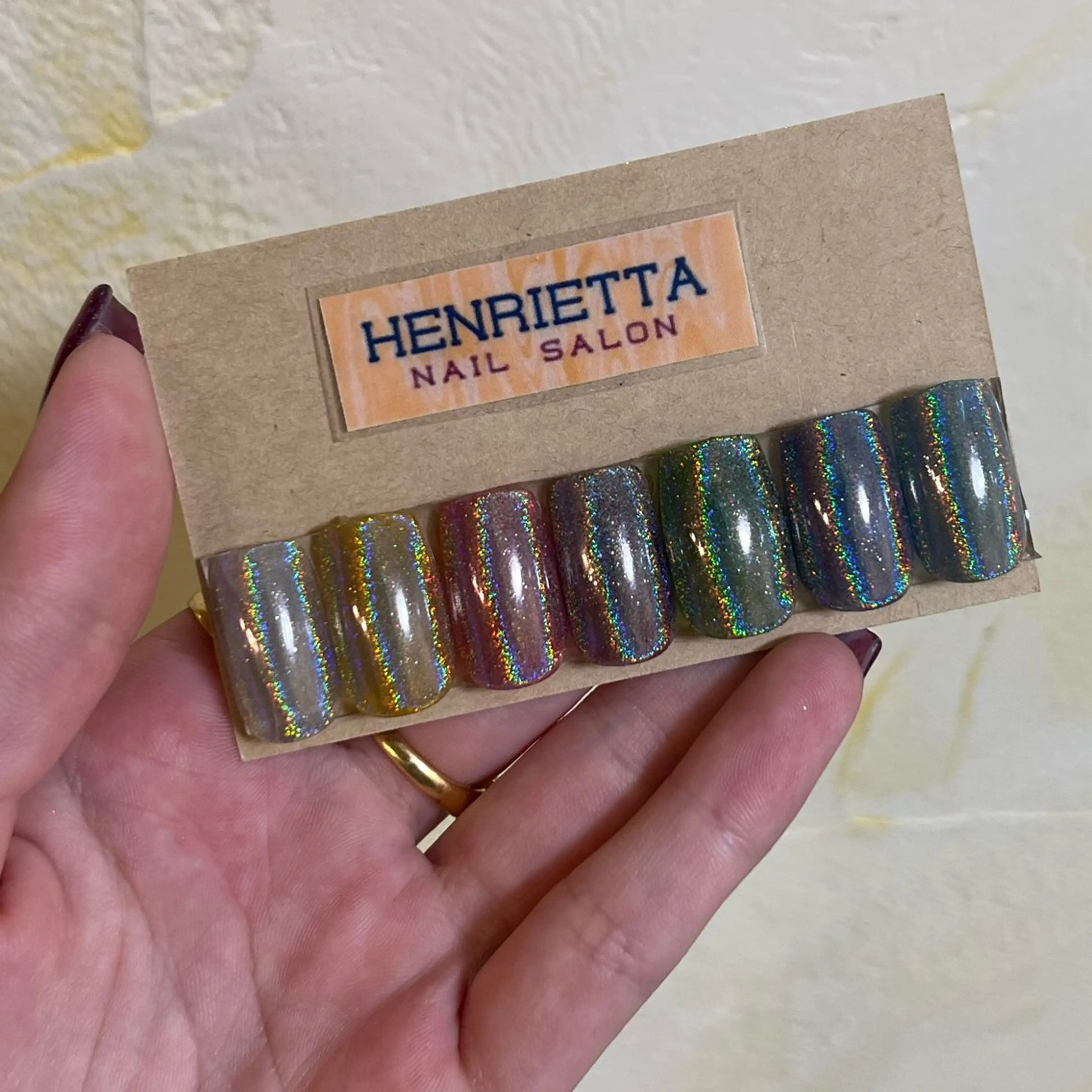 ネイル HENRIETTA NAILSALONのネイルデザイン