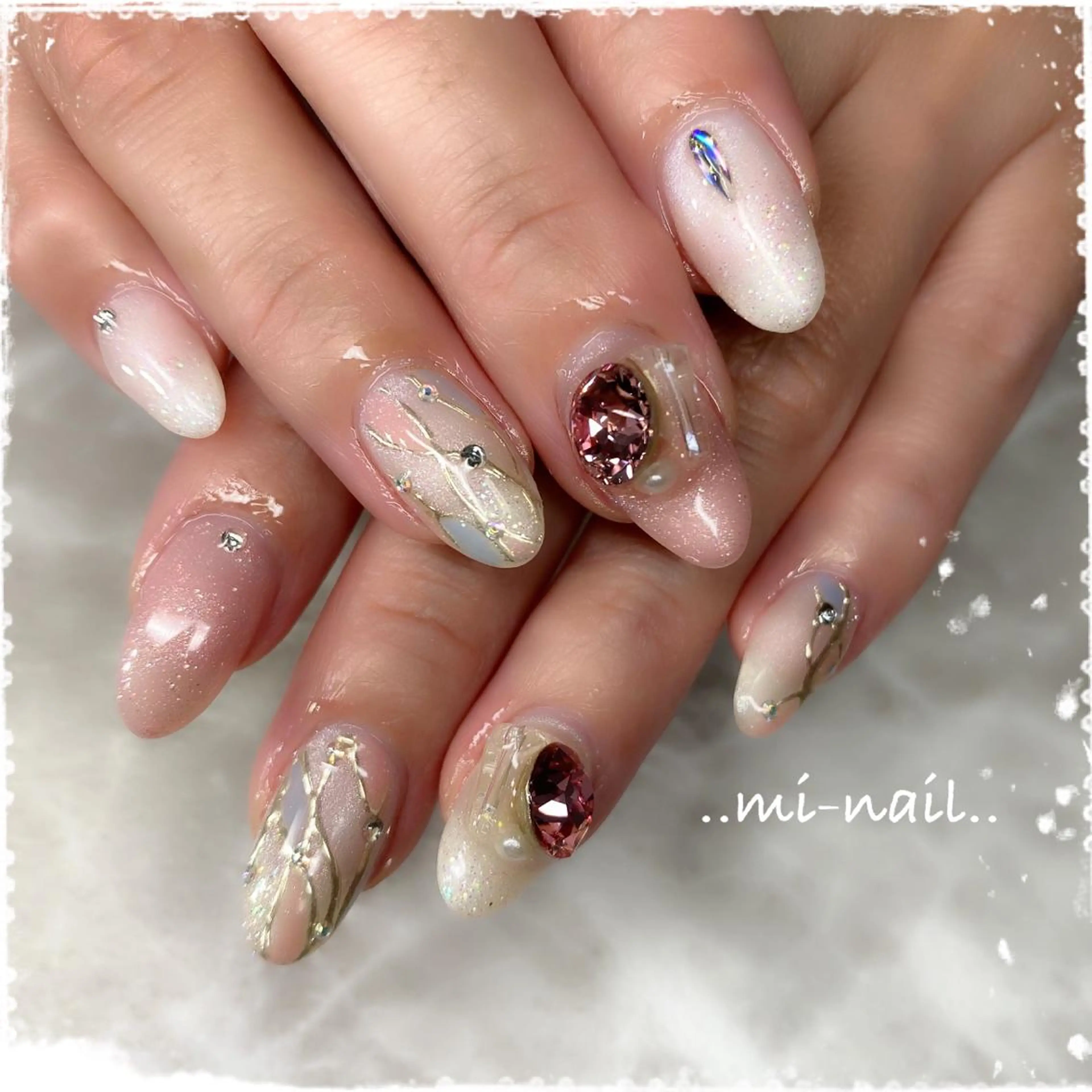 ネイル ..mi_nail..所属・..mi-nail ..のネイルデザイン