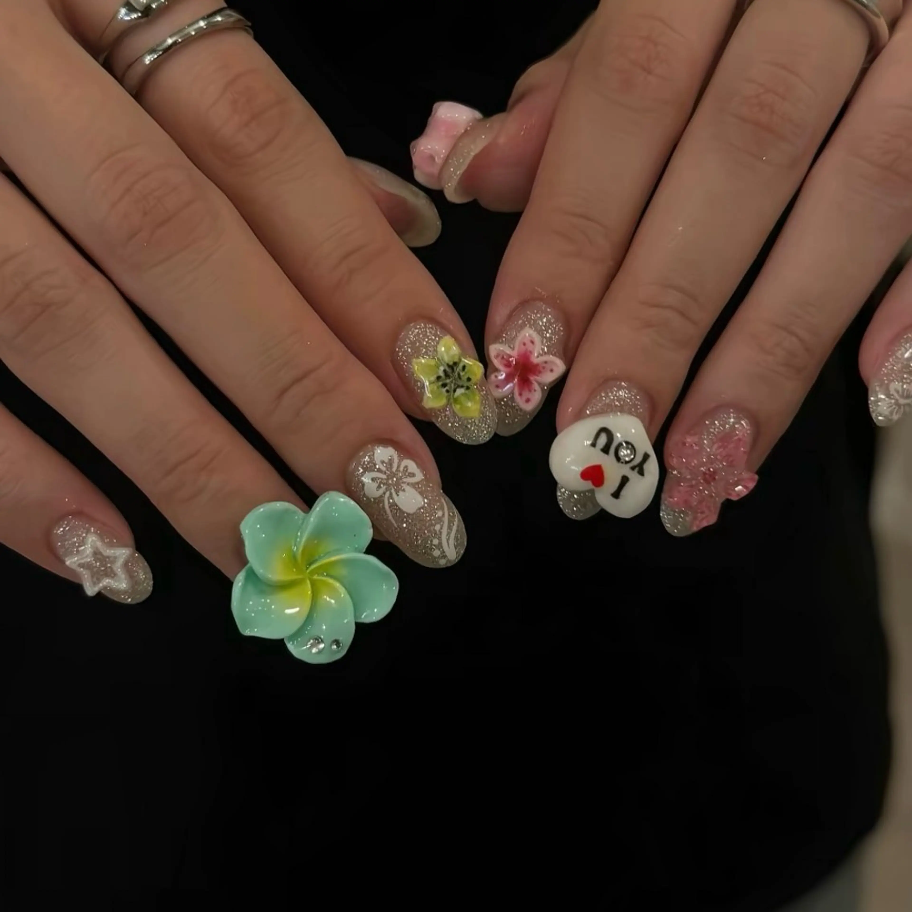 ネイル ハンドネイル Luna Glade Nail Salon所属・Luna Gladeのネイルデザイン