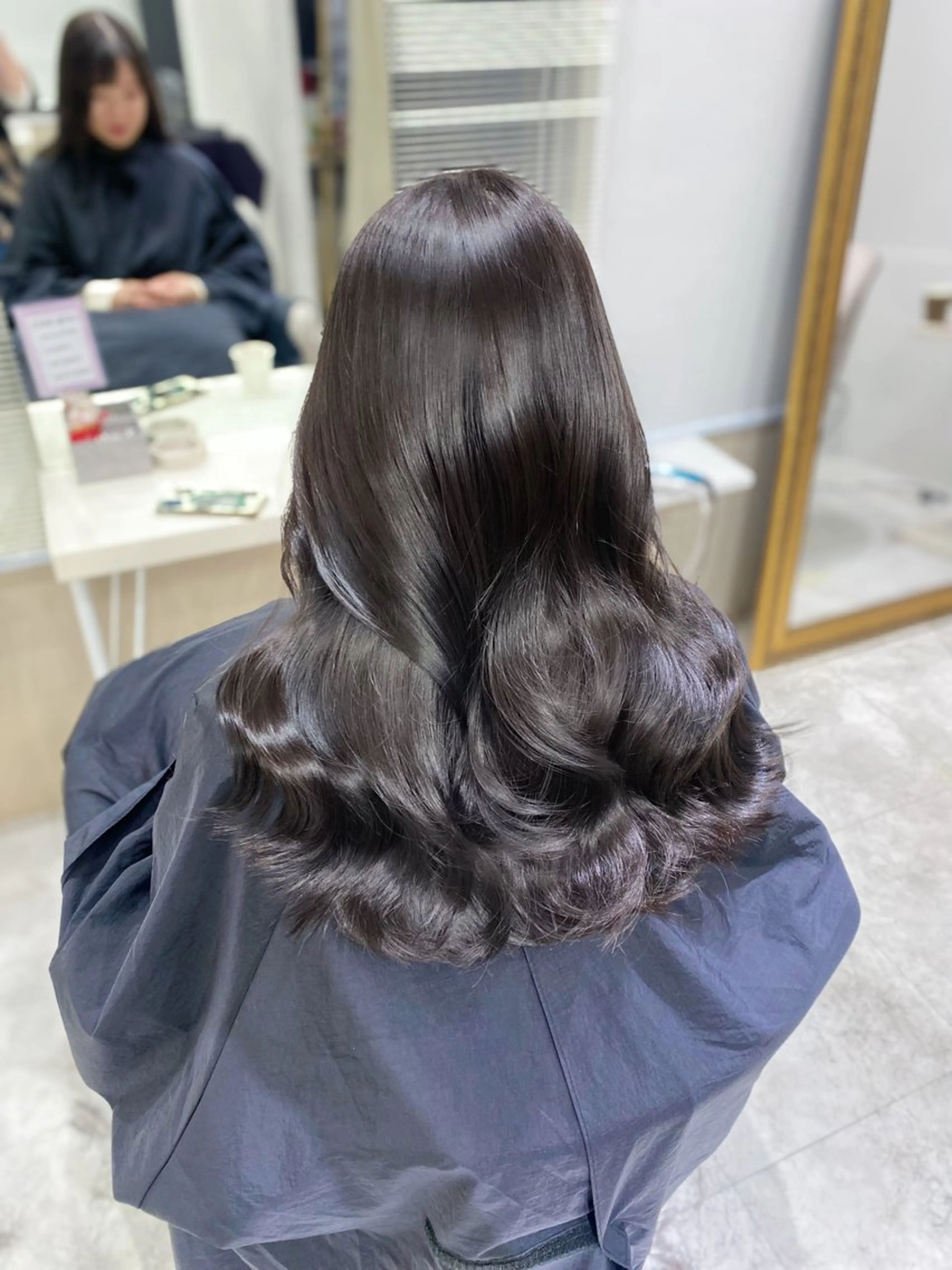 ロング カット ヘアカラー トリートメント 髪質改善韓国レイヤー SHIORI🦋のヘアスタイル