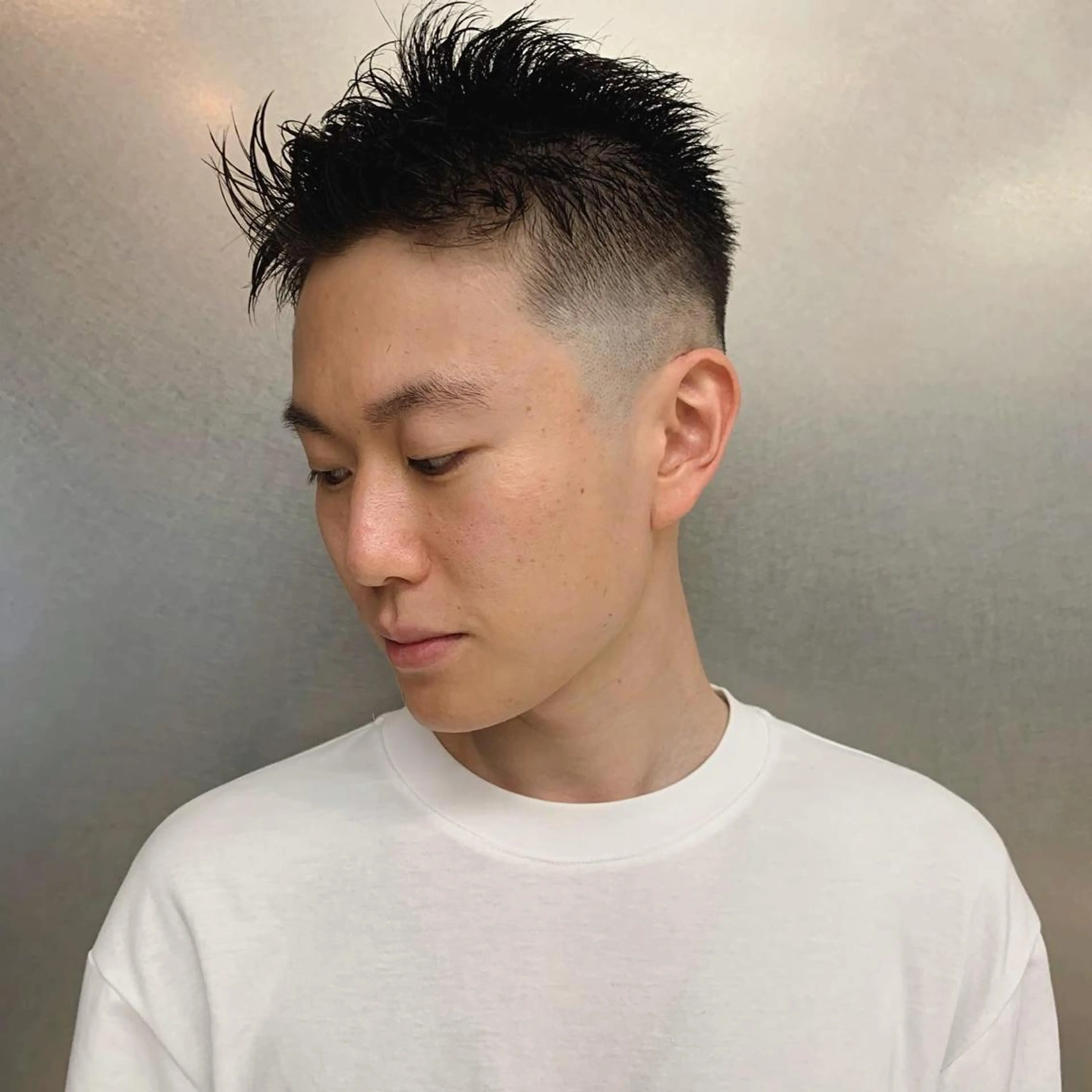ショート メンズ フェードカット カット ヘッドスパ ディレクター 斎藤のヘアスタイル