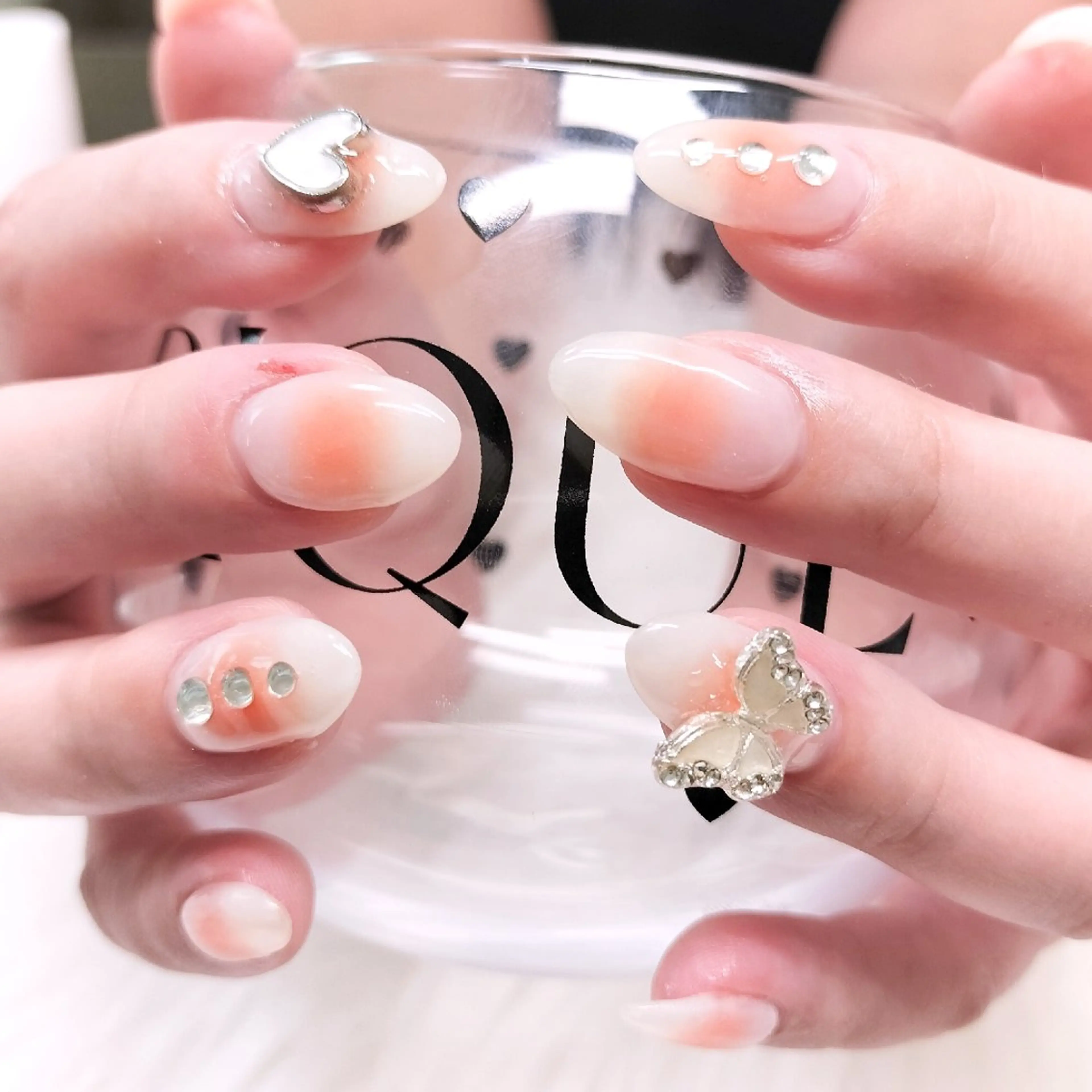 ネイル チークネイル Nail salon Tiary オーナーのネイルデザイン