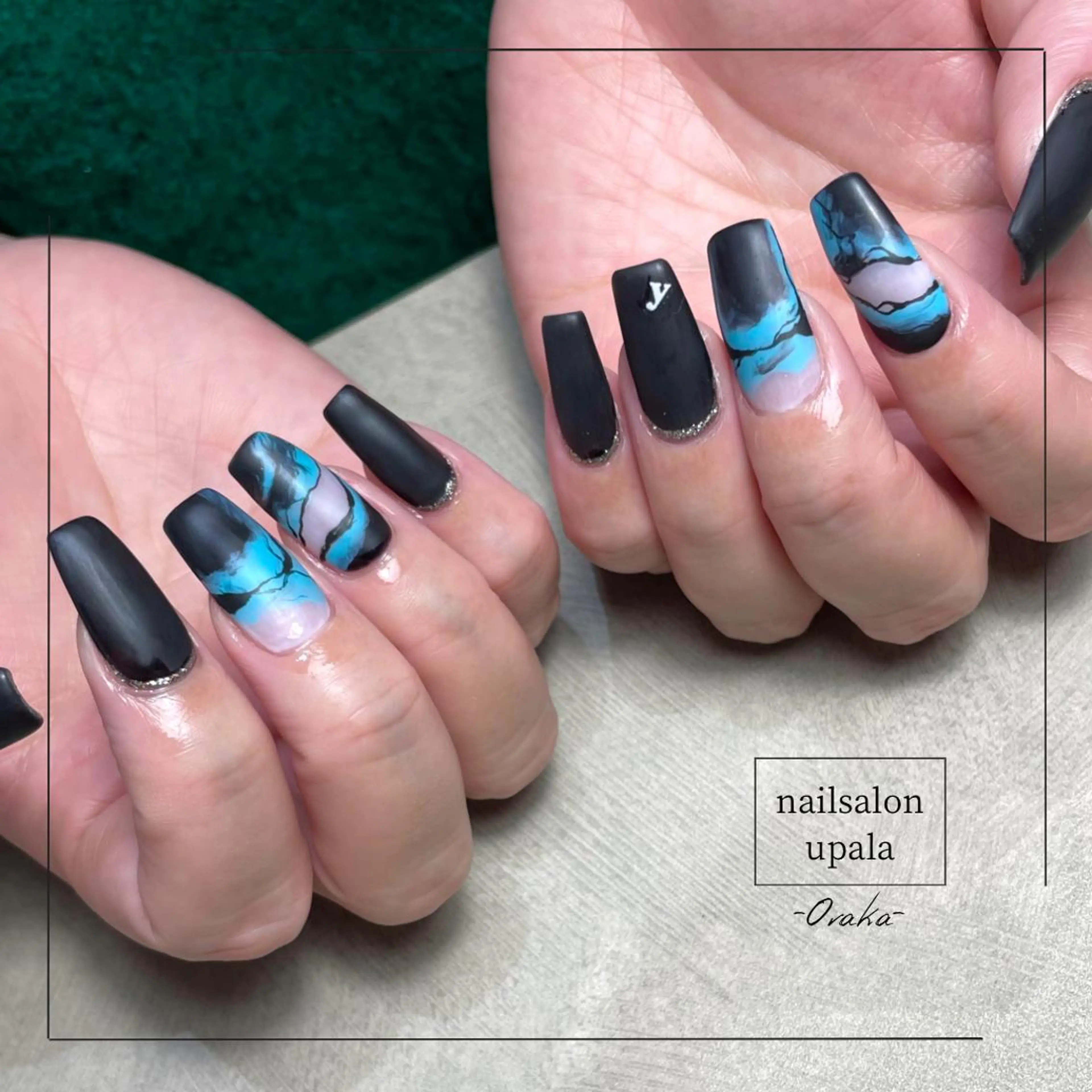 ネイル ブルー マットネイル ニュアンスネイル ワンカラーネイル 春ネイル ハンドネイル upala Mayukoのネイルデザイン