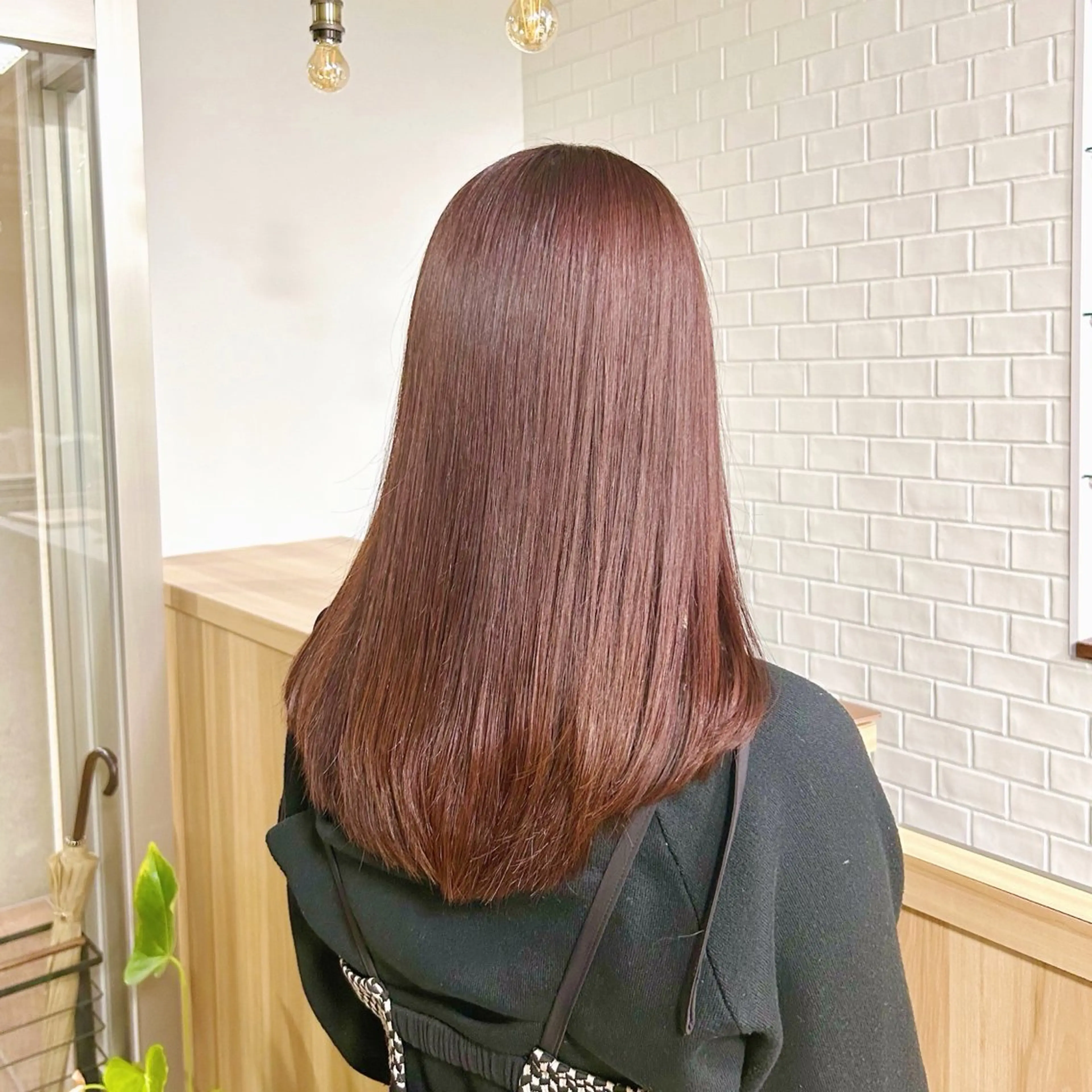 カラー ブラウンカラー ラベンダーカラー ラベンダーピンク ピンクカラー 津田 七美希のヘアスタイル