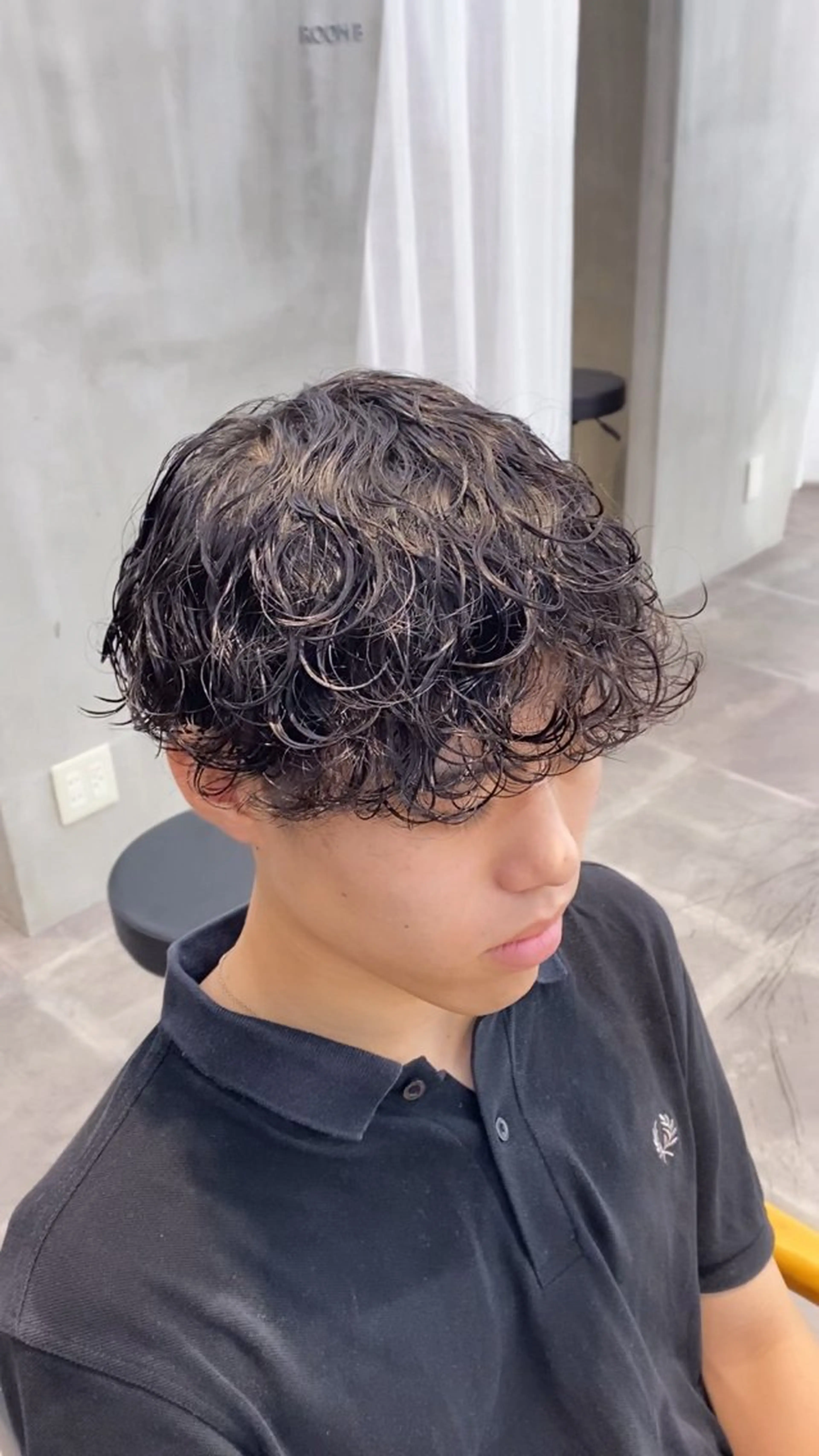 ショート パーマ メンズ カット パーマ トリートメント RUI⚪️艶髪 ⚪️髪質改善のヘアスタイル
