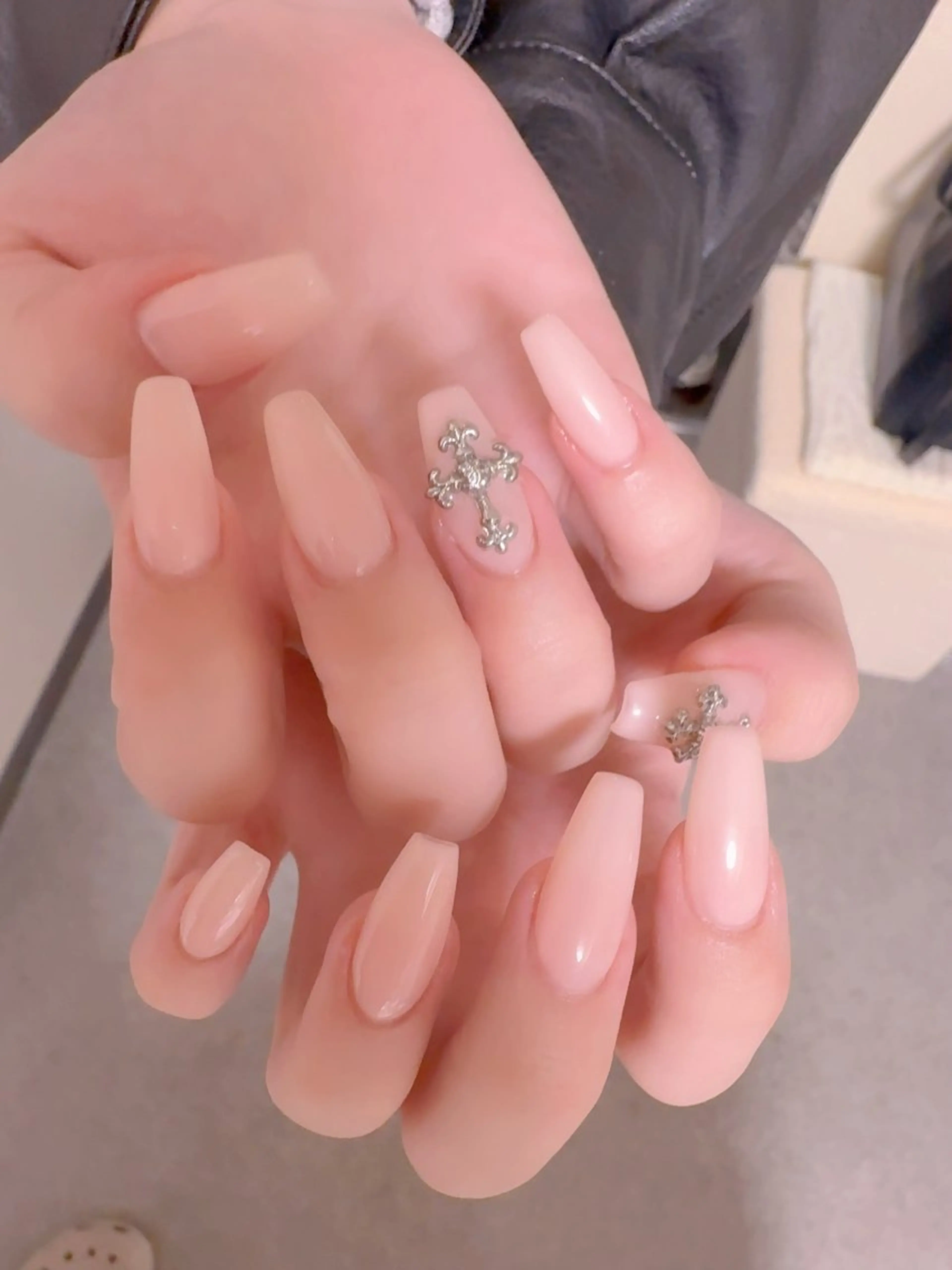 ネイル ワンカラーネイル ハンドネイル cat‘s nail🐈⬛のネイルデザイン
