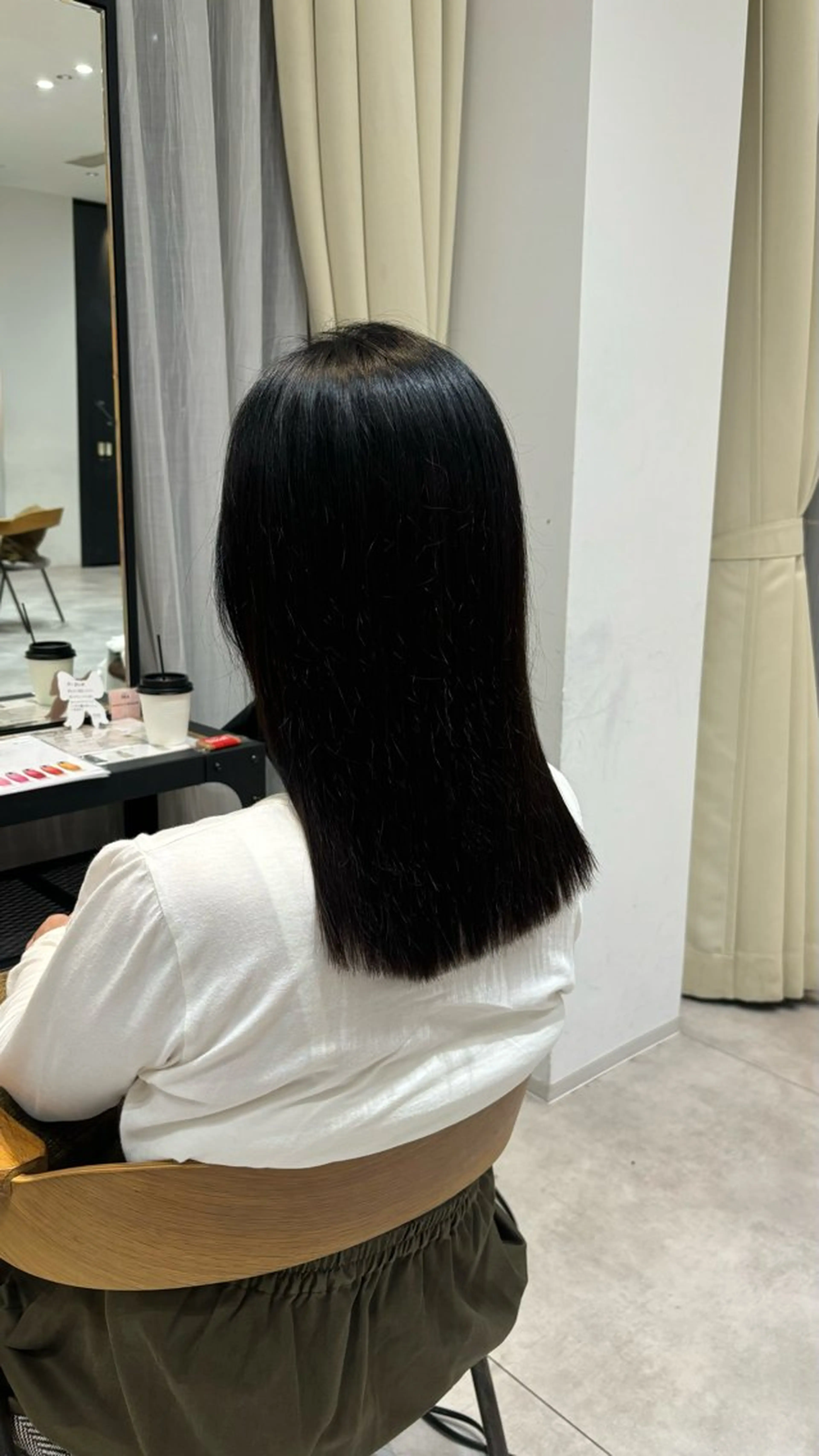 セミロング view osaka ♡なみね♡のヘアスタイル