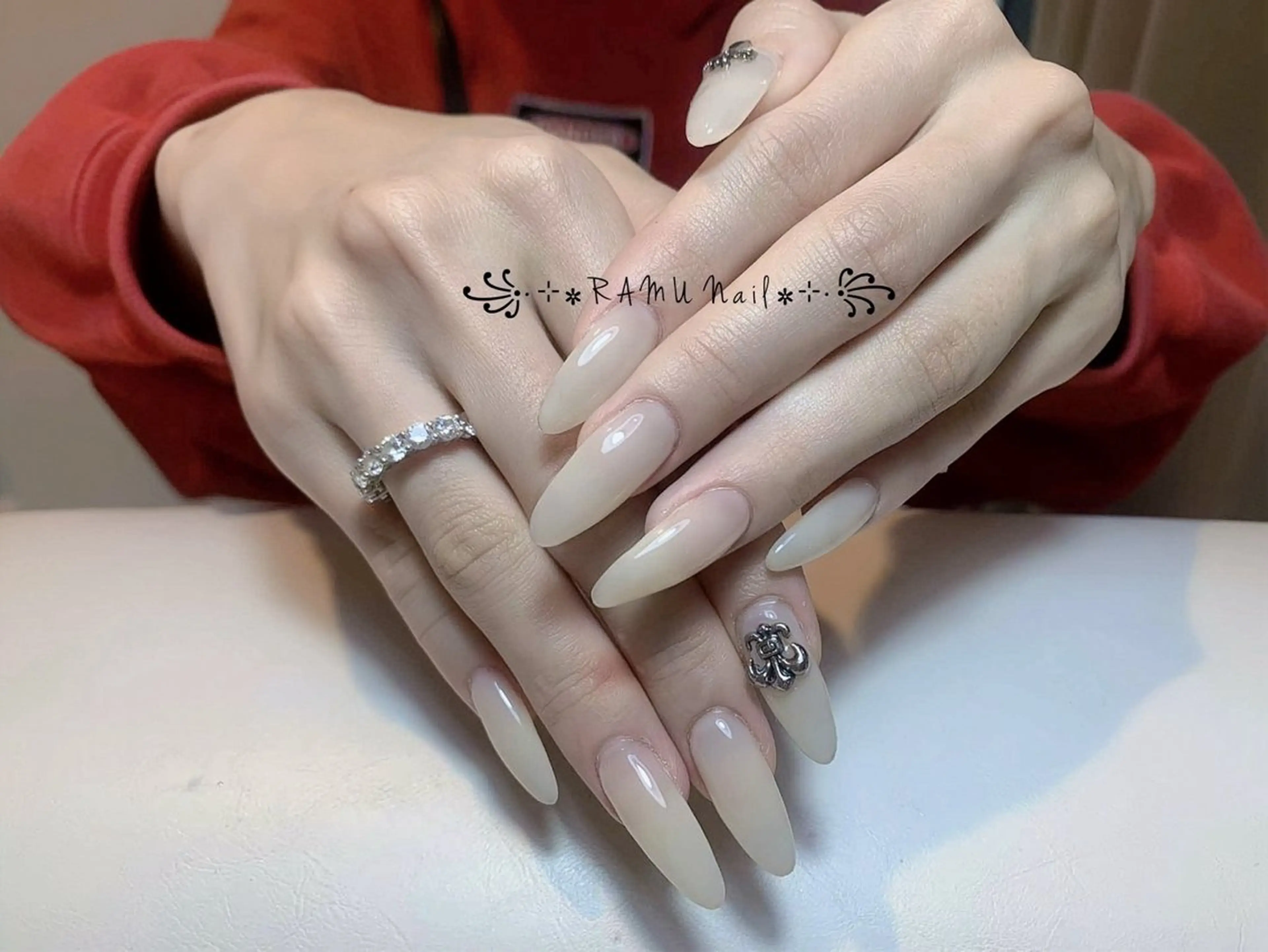 ネイル キラキラネイル マグネットネイル ミラーネイル ピンク ワンホンネイル ハンドネイル RAMU Nail 恵比寿店のネイルデザイン