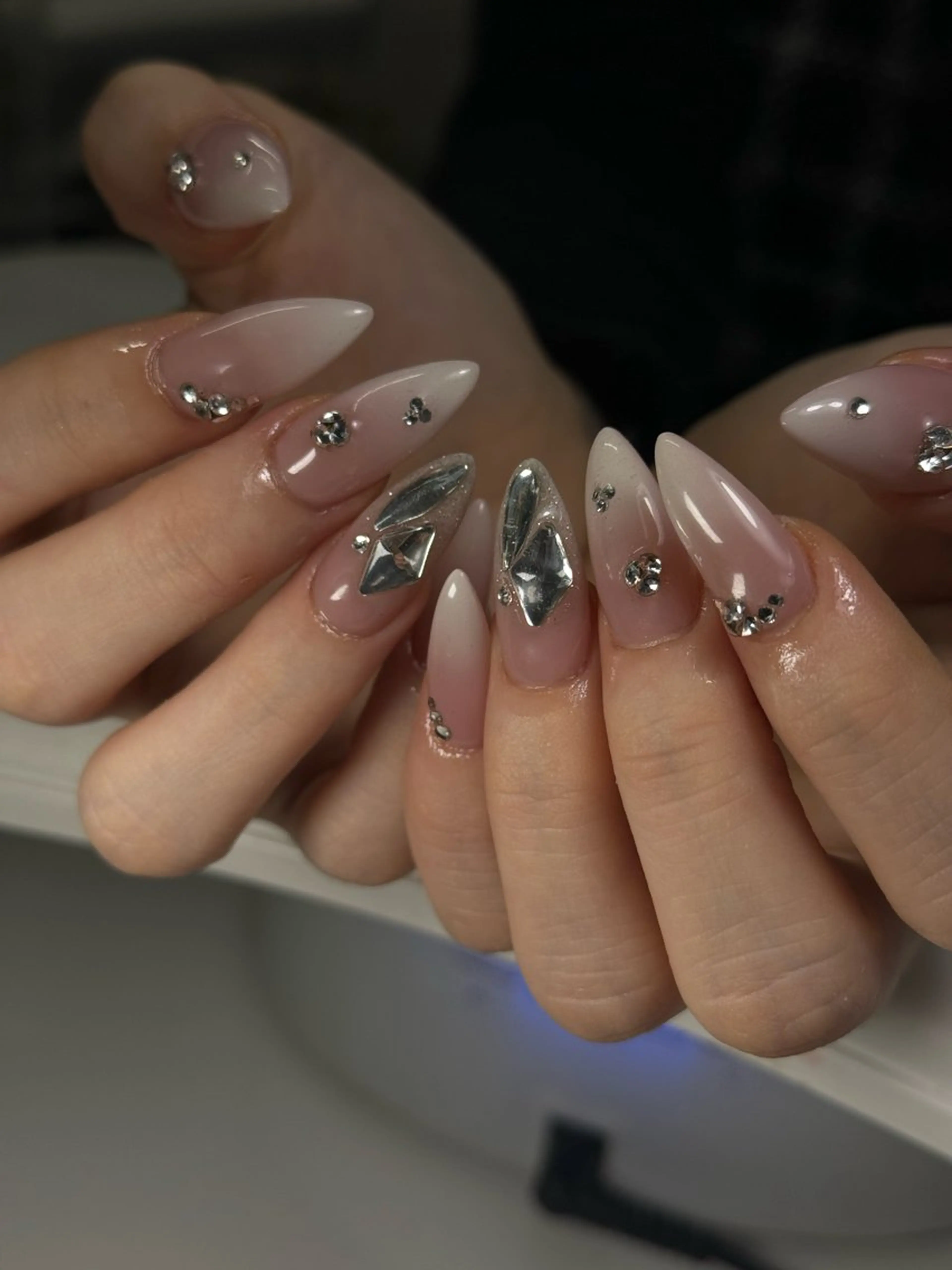 ネイル ハンドネイル Nail Salon L'arc所属・💊大阪/心斎橋 moni🧠のネイルデザイン